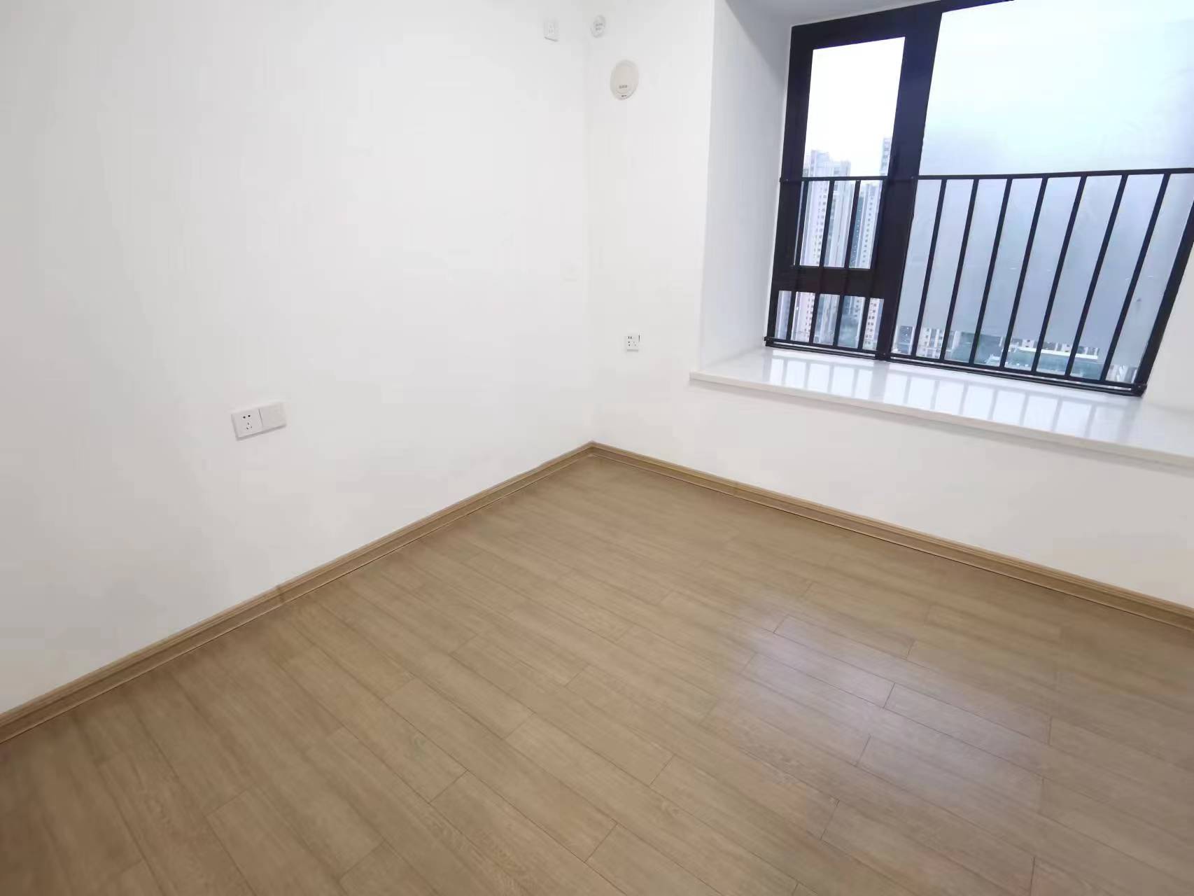 美的翰城 3室2厅2卫 122.0万 美的翰城 3室2厅2卫 122.0万室内图