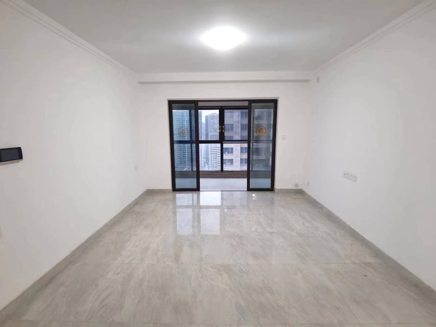 美的翰城 3室2厅2卫 122.0万 美的翰城 3室2厅2卫 122.0万室内图