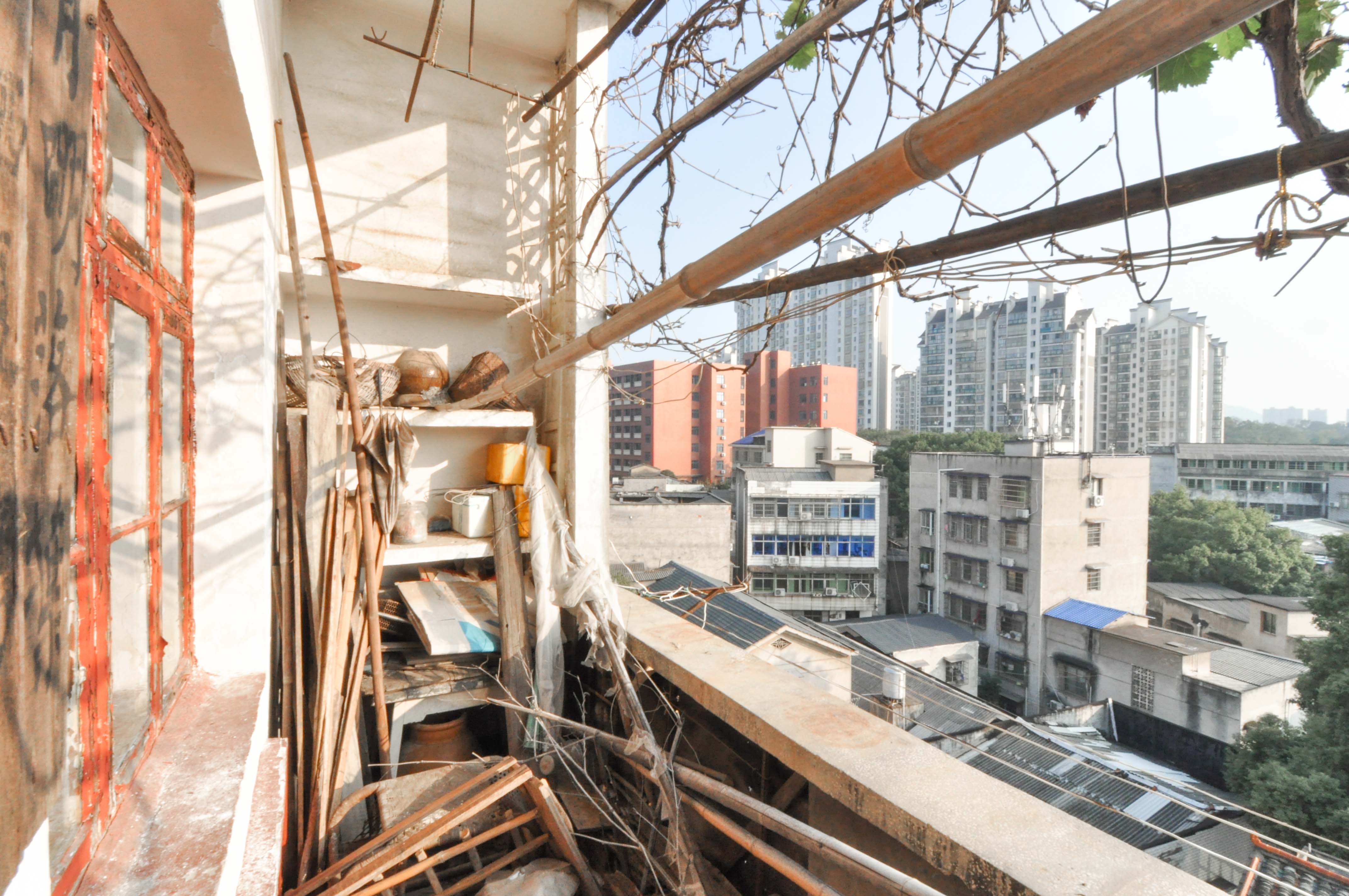 净园小区  2室1厅1卫   48.00万卧室
