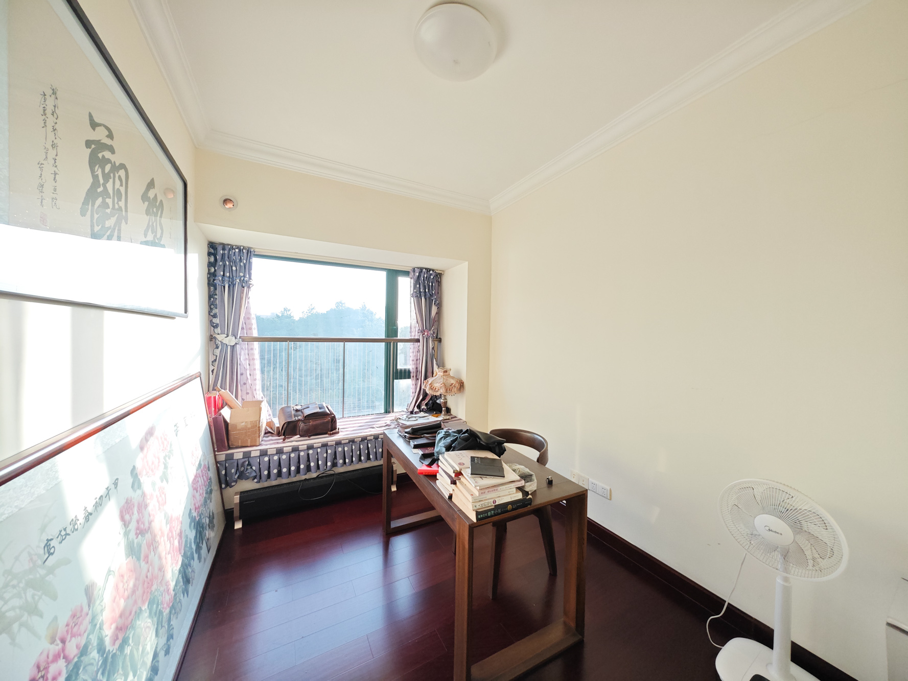 恒大城  4室2厅2卫    94.8万 恒大城  4室2厅2卫    94.8万卧室