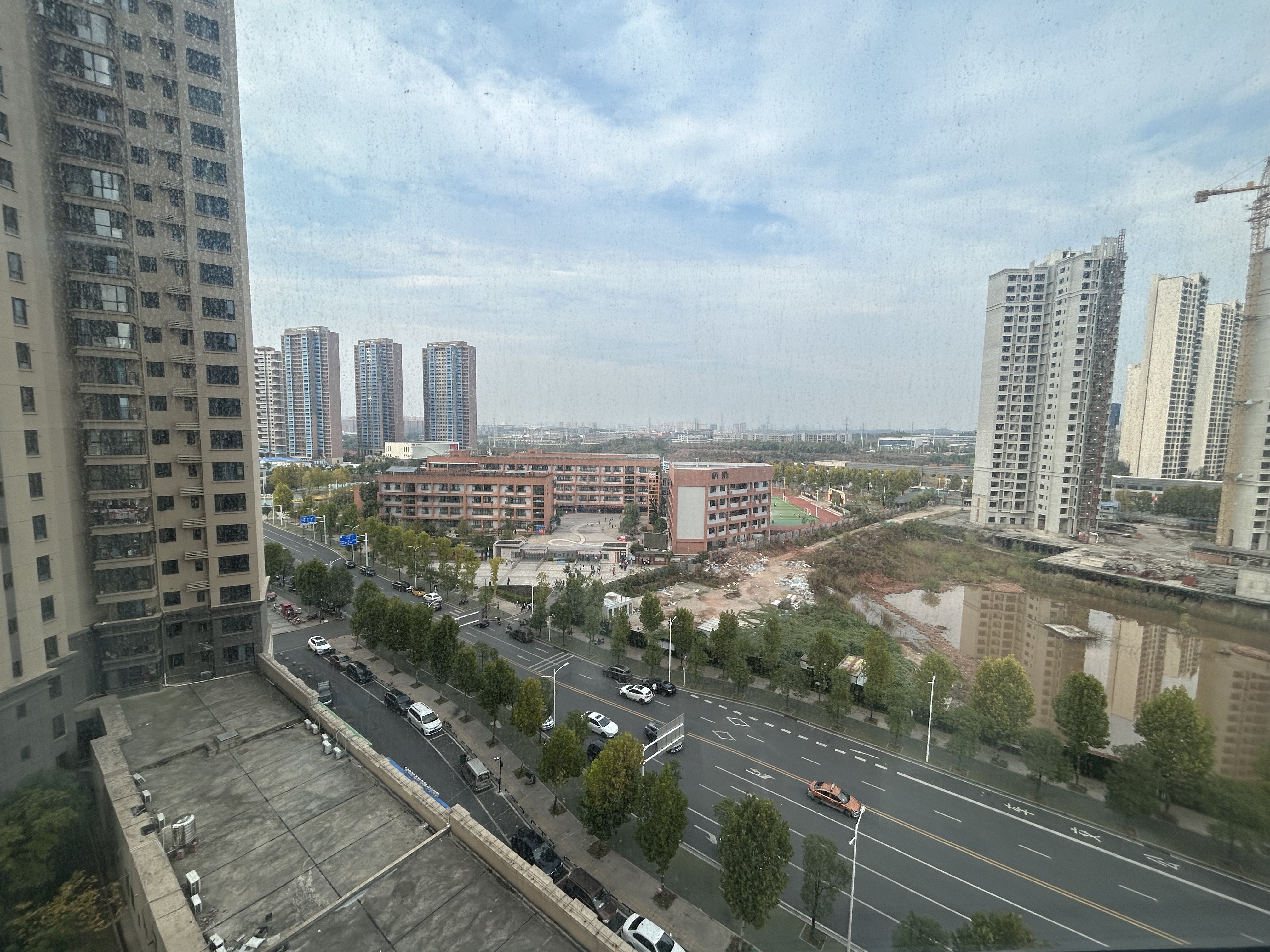 东部美的城  4室2厅2卫   85.80万室内图