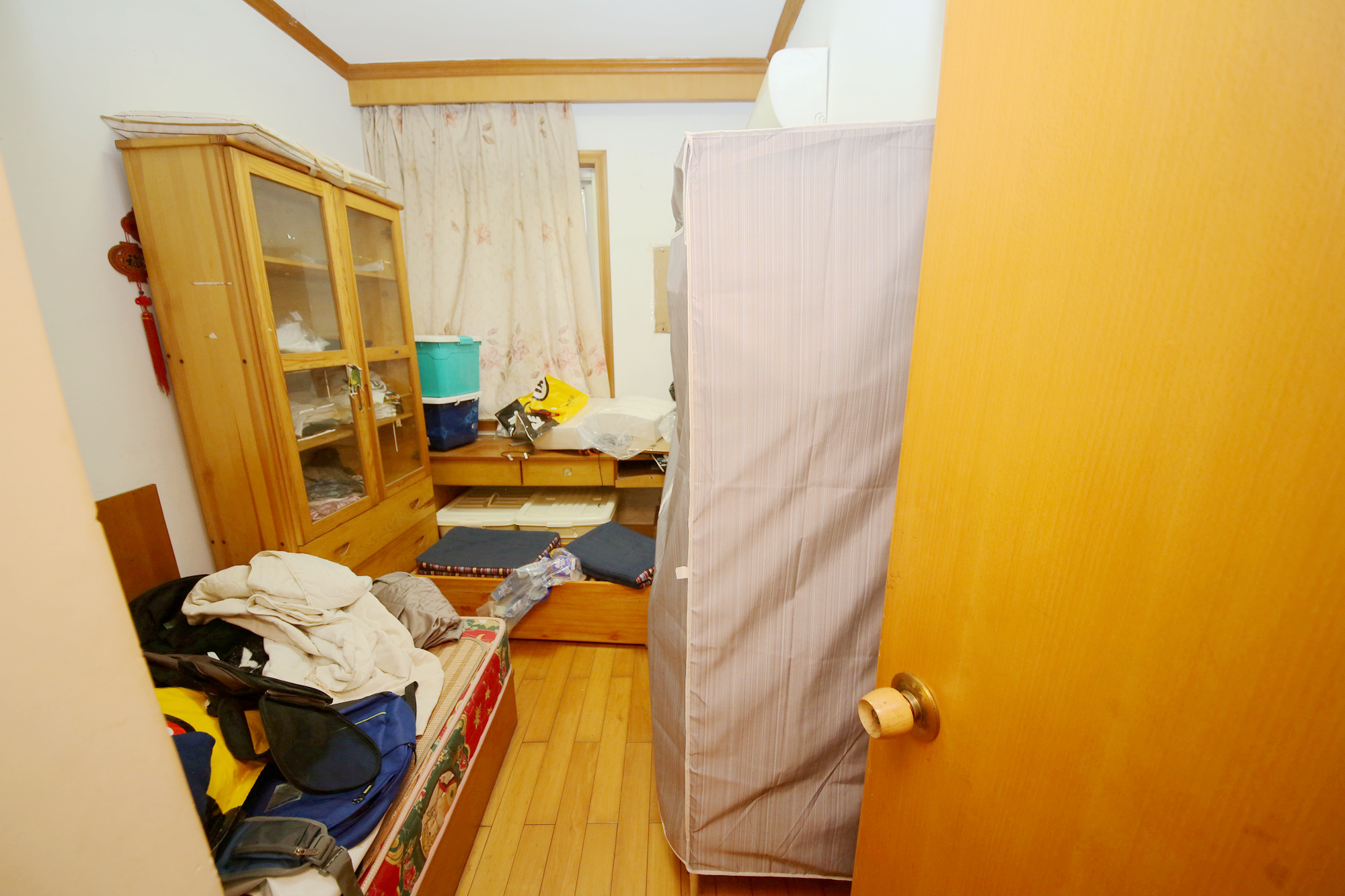 泰时新雅园  3室2厅1卫   90.00万其他