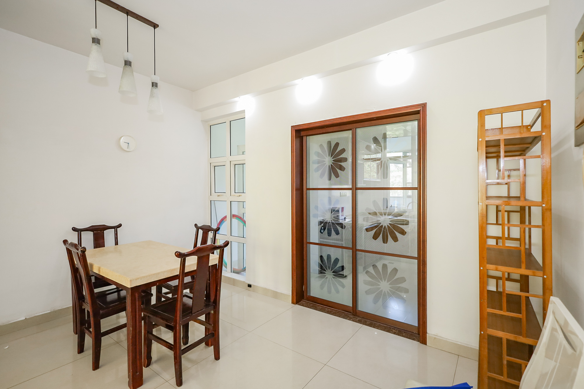 八方小区A区 3室2厅2卫 370.0万 八方小区A区 3室2厅2卫 370.0万其他