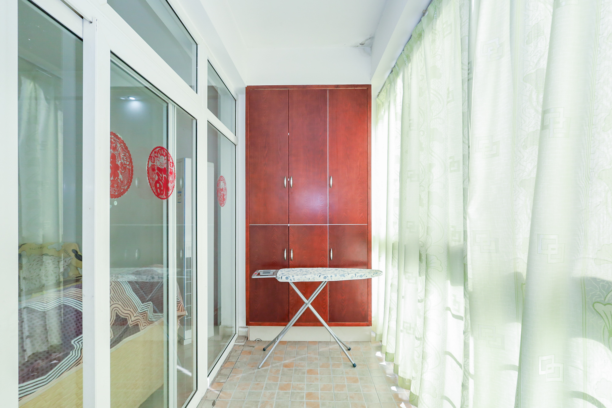 八方小区A区 3室2厅2卫 370.0万 八方小区A区 3室2厅2卫 370.0万阳台