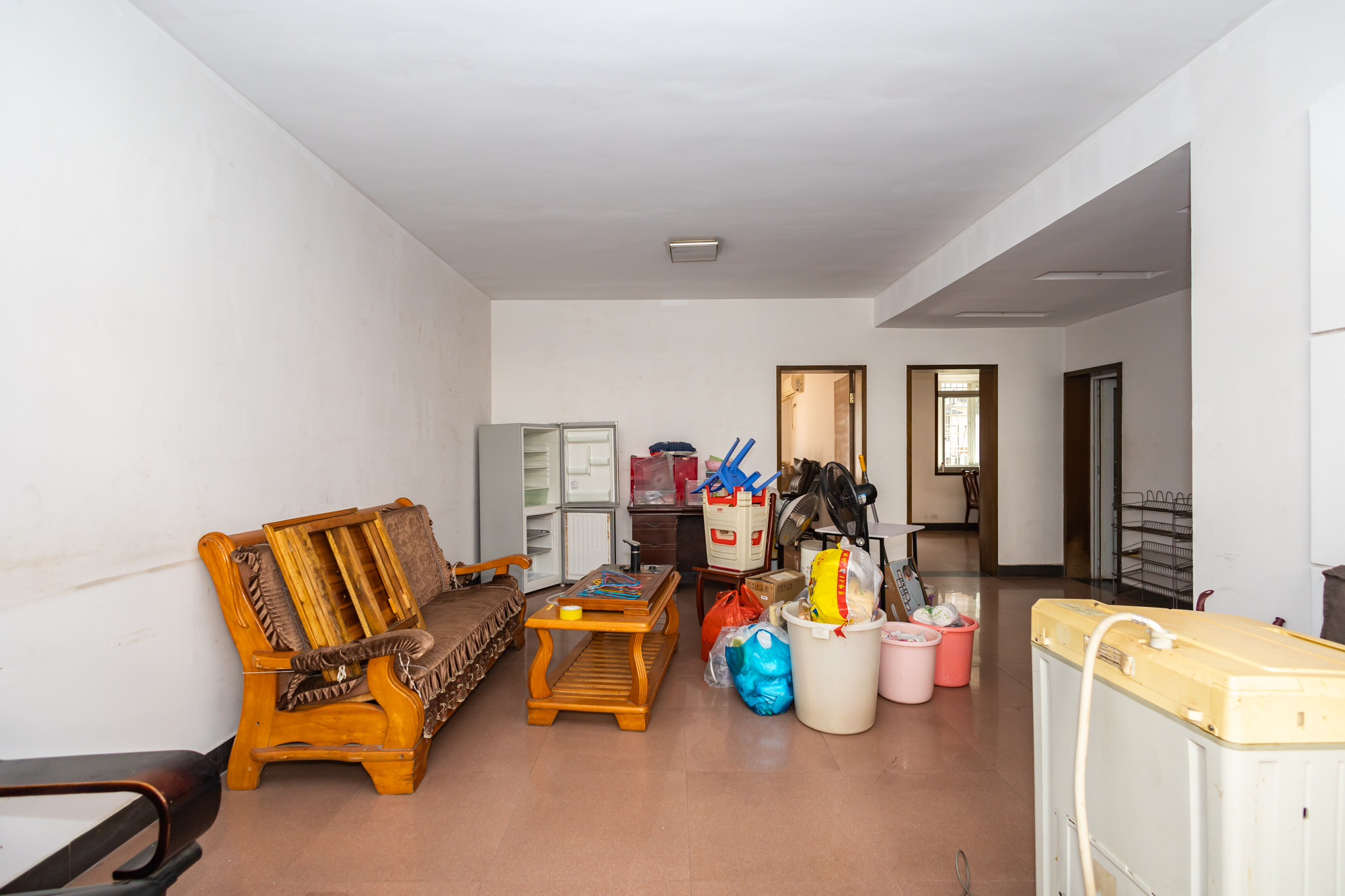 星沙汽配城(大塘村农机市场) 2室2厅1卫 30.0万 星沙汽配城(大塘村农机市场) 2室2厅1卫 30.0万客厅