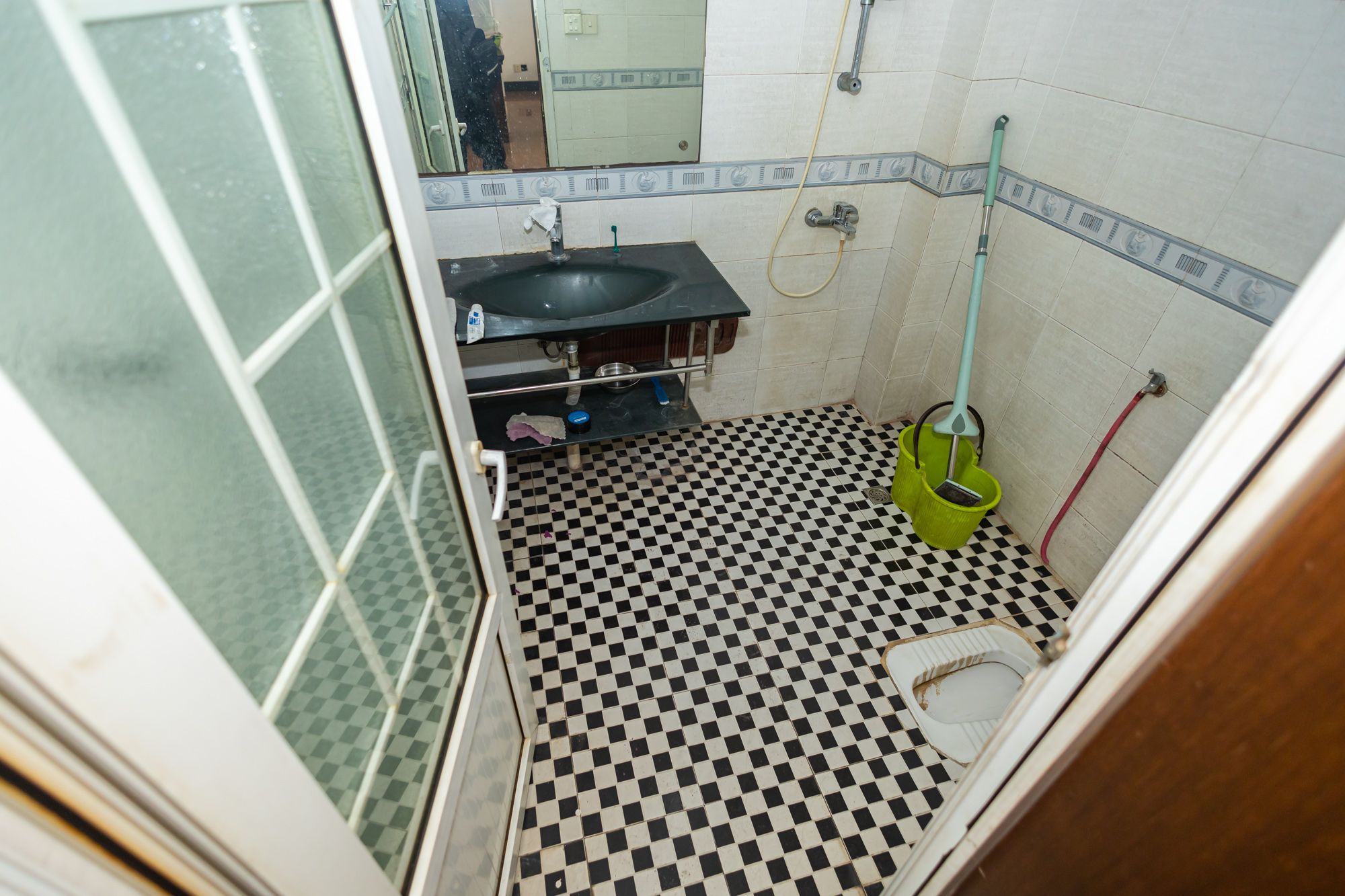 星沙汽配城(大塘村农机市场) 2室2厅1卫 30.0万 星沙汽配城(大塘村农机市场) 2室2厅1卫 30.0万卫生间