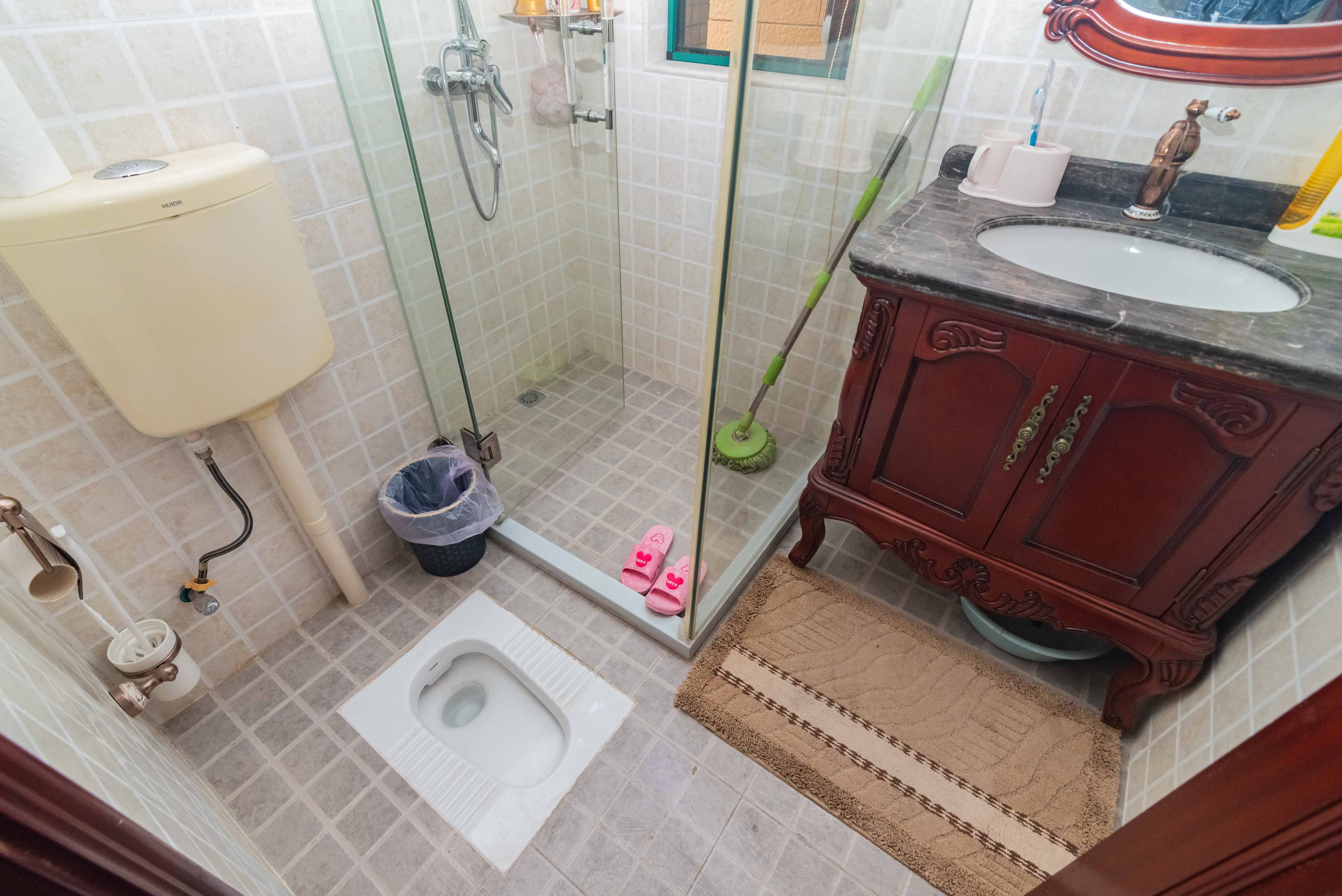 恒大雅苑 3室2厅1卫 139.8万 恒大雅苑 3室2厅1卫 139.8万卫生间