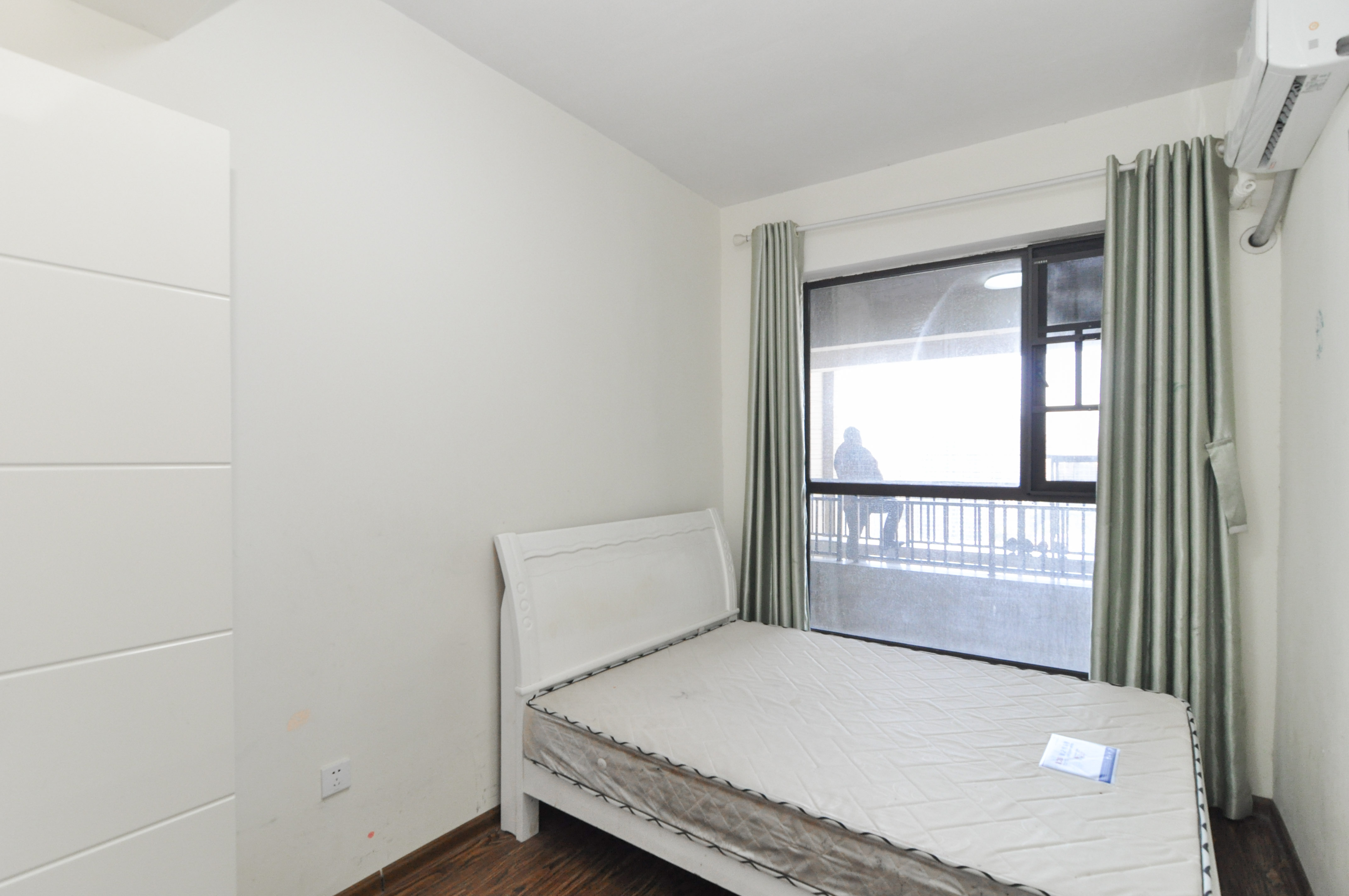 梅溪湖金茂悦（金悦雅苑）  3室2厅2卫    130.0万卧室