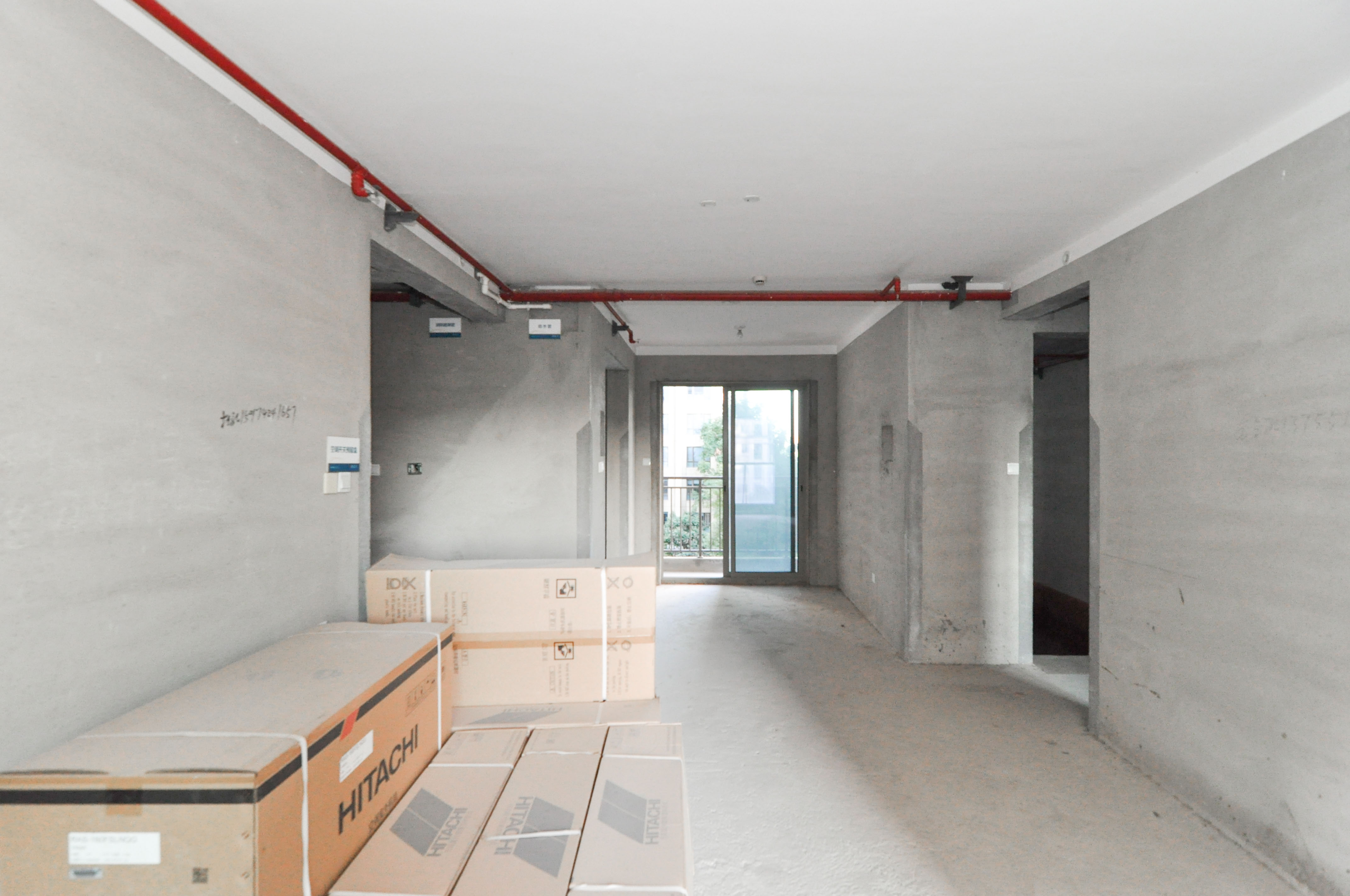 梅溪湖金茂湾 4室2厅2卫 160.00万 梅溪湖金茂湾 4室2厅2卫 160.00万客厅