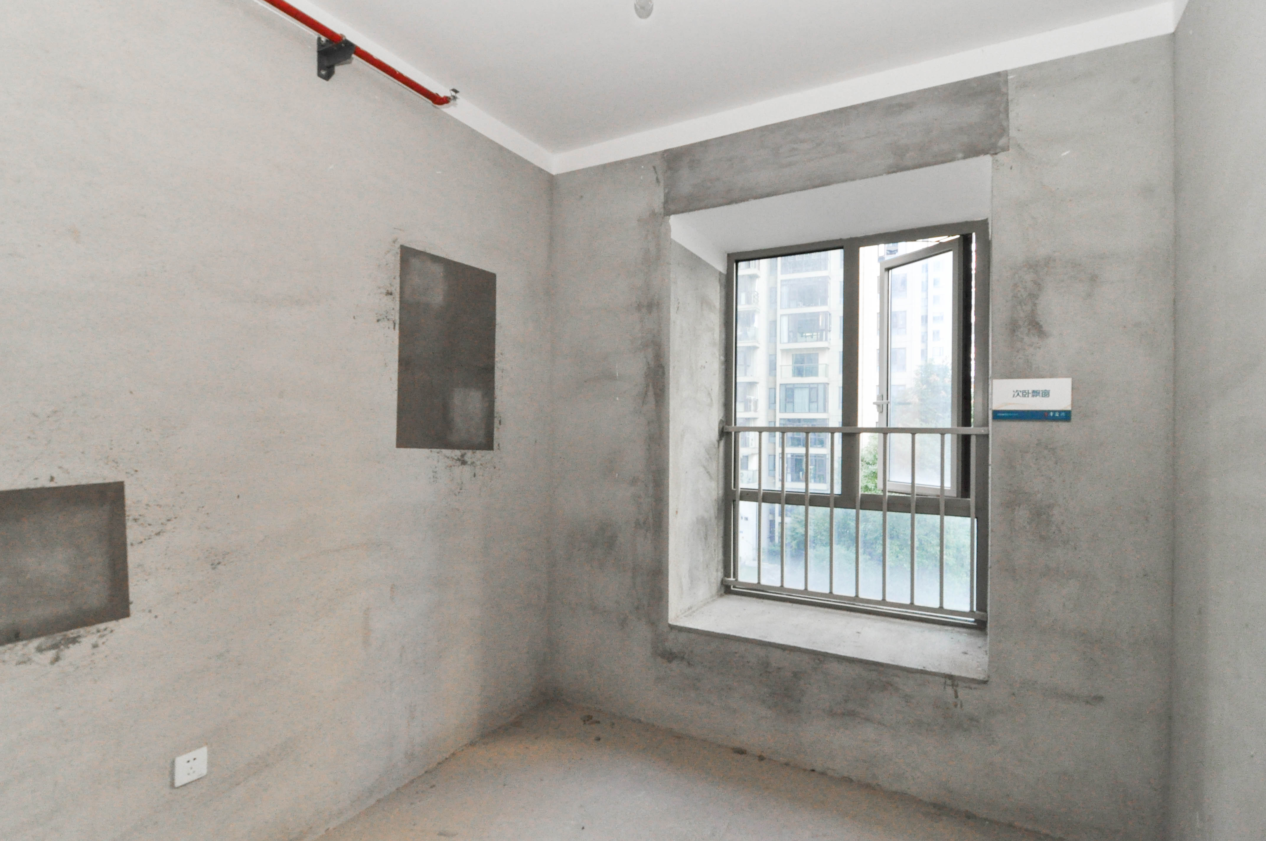 梅溪湖金茂湾 4室2厅2卫 160.00万 梅溪湖金茂湾 4室2厅2卫 160.00万其他