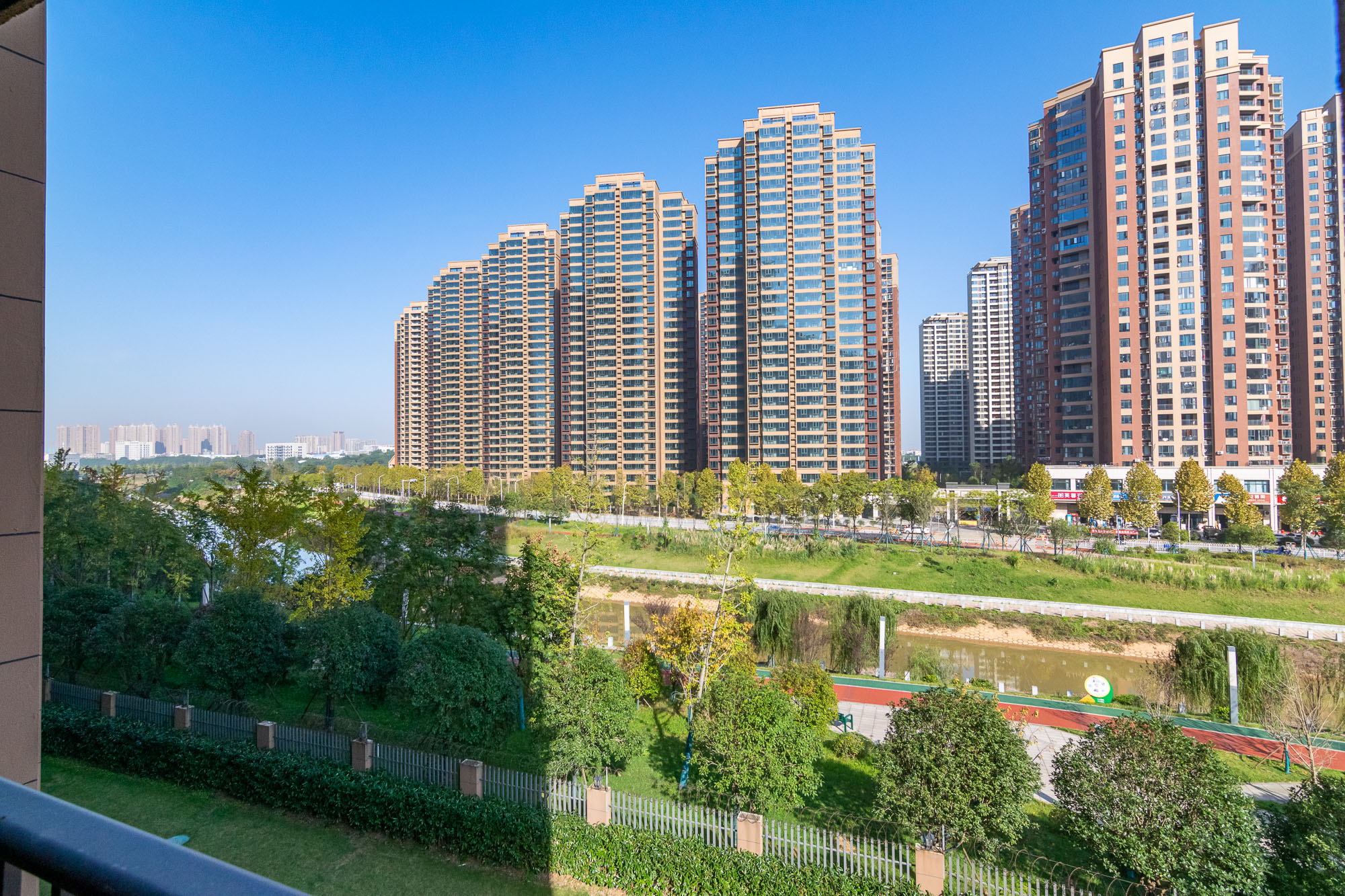 长房星珑湾 3室2厅2卫 95.0万 长房星珑湾 3室2厅2卫 95.0万其他