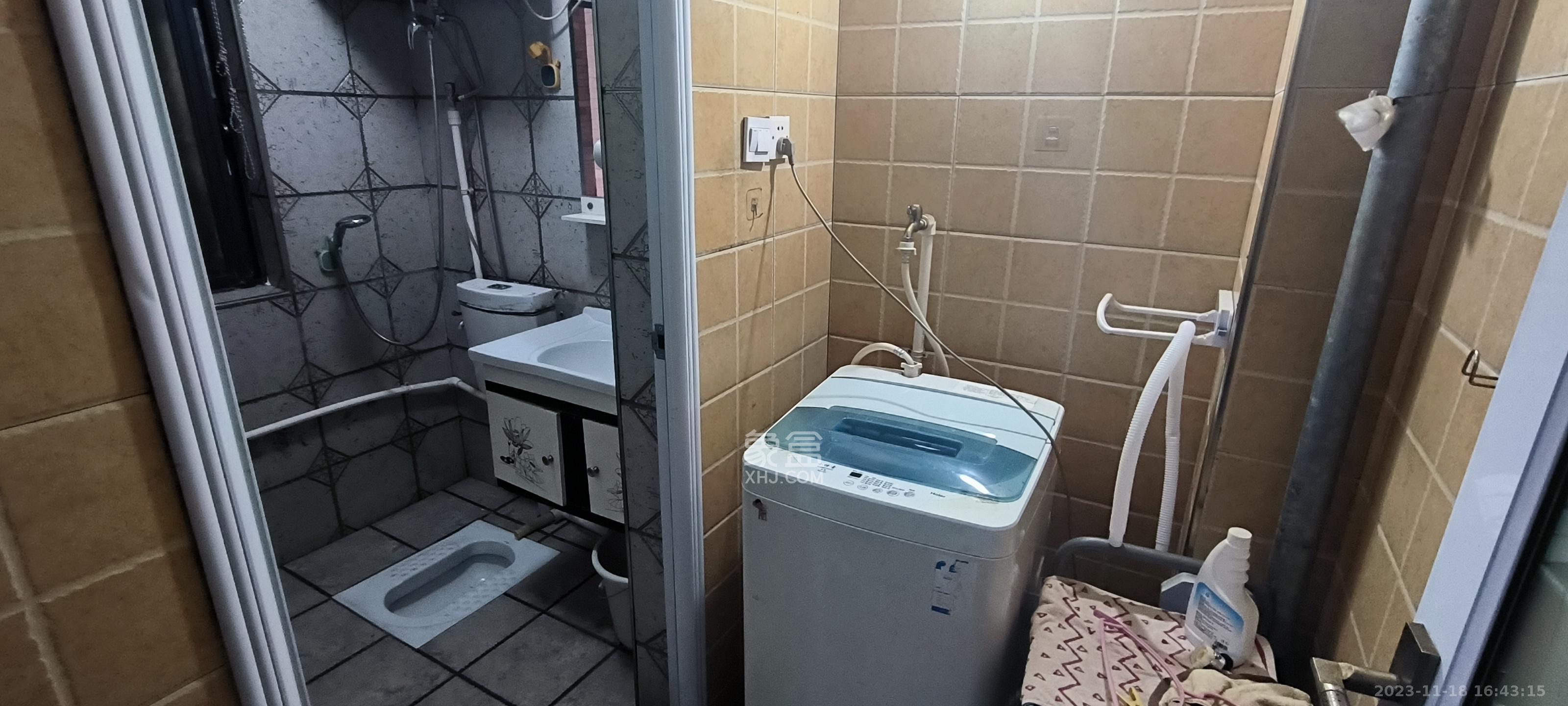 海拔東方  2室1廳1衛(wèi)   2200.00元/月室內(nèi)圖