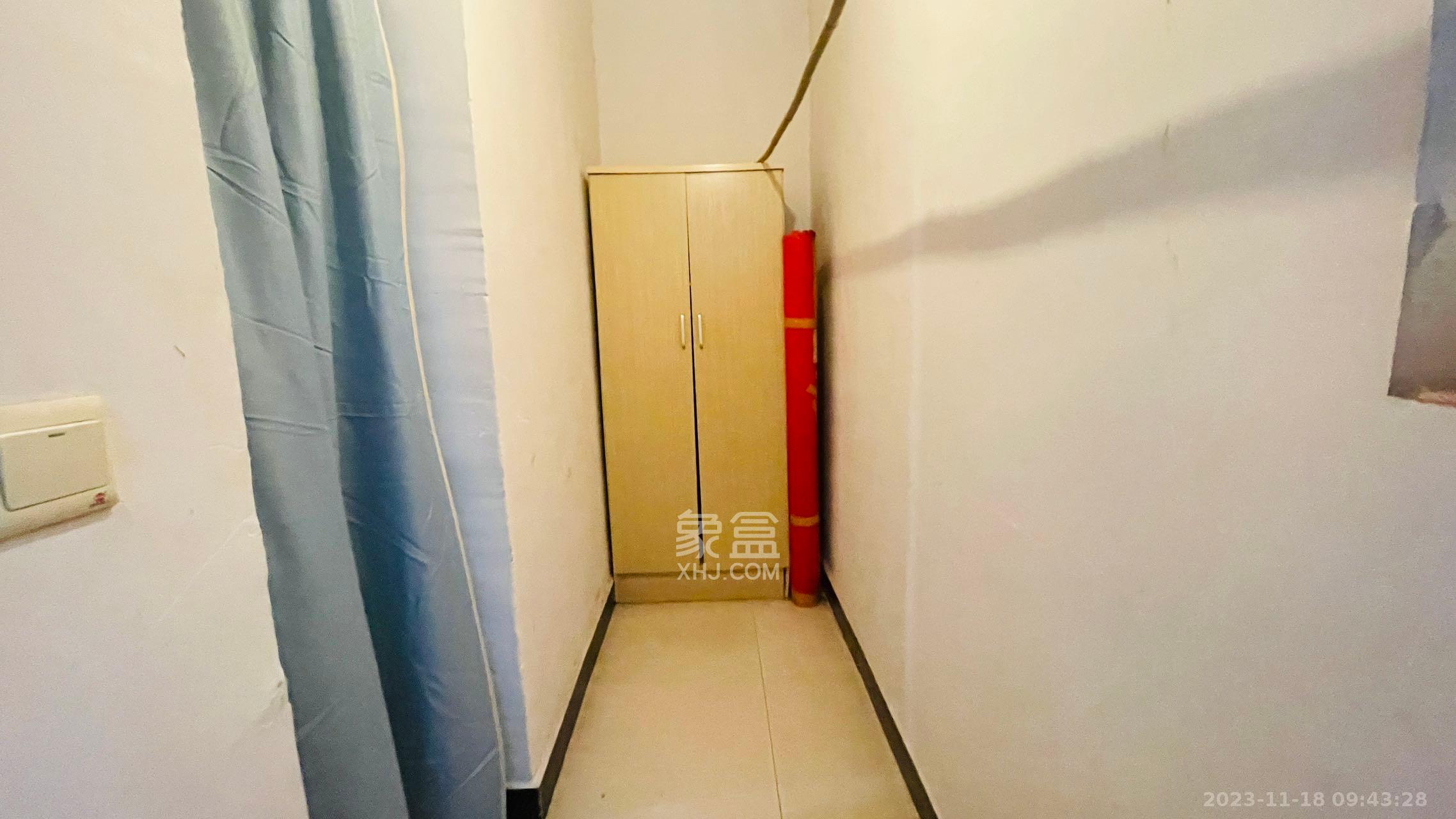 宝塔山私房散盘  1室1厅1卫   800.00元/月室内图
