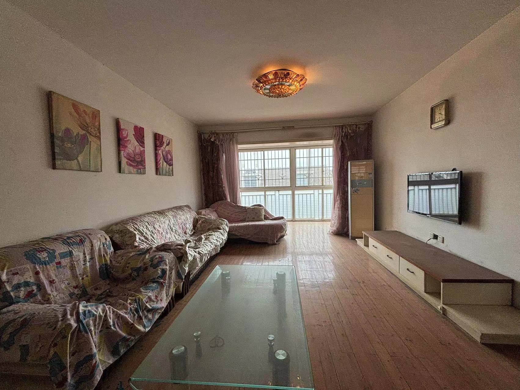 天泰小区  3室2厅1卫    45.0万 天泰小区  3室2厅1卫    45.0万室内图