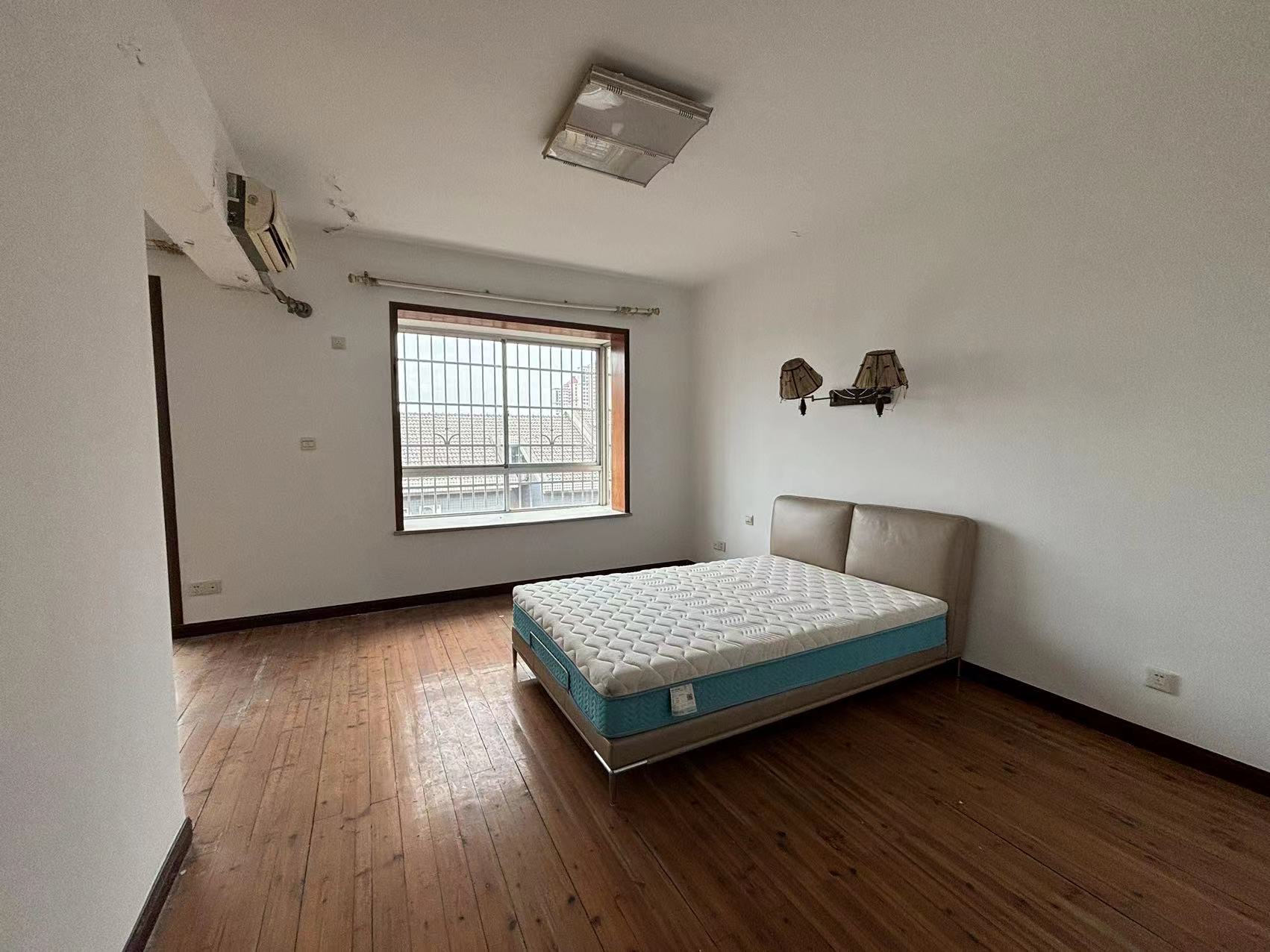 天泰小区  3室2厅1卫    45.0万 天泰小区  3室2厅1卫    45.0万室内图