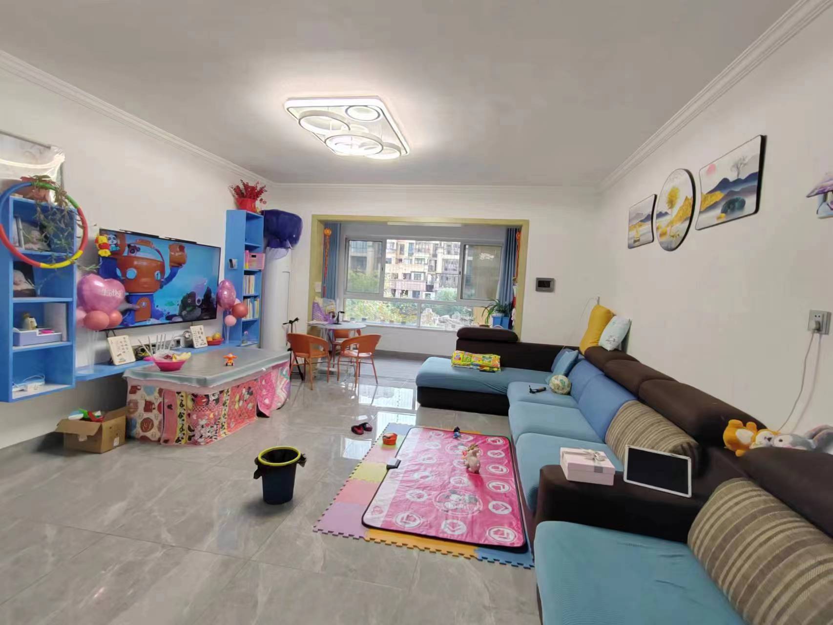 中房天玺湾  4室2厅2卫    93.0万 中房天玺湾  4室2厅2卫    93.0万室内图