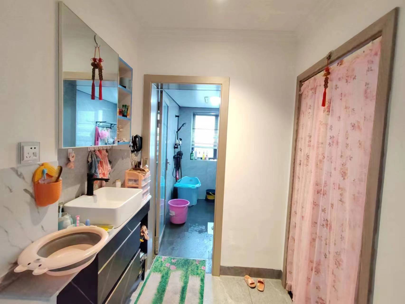 中房天玺湾  4室2厅2卫    93.0万 中房天玺湾  4室2厅2卫    93.0万室内图