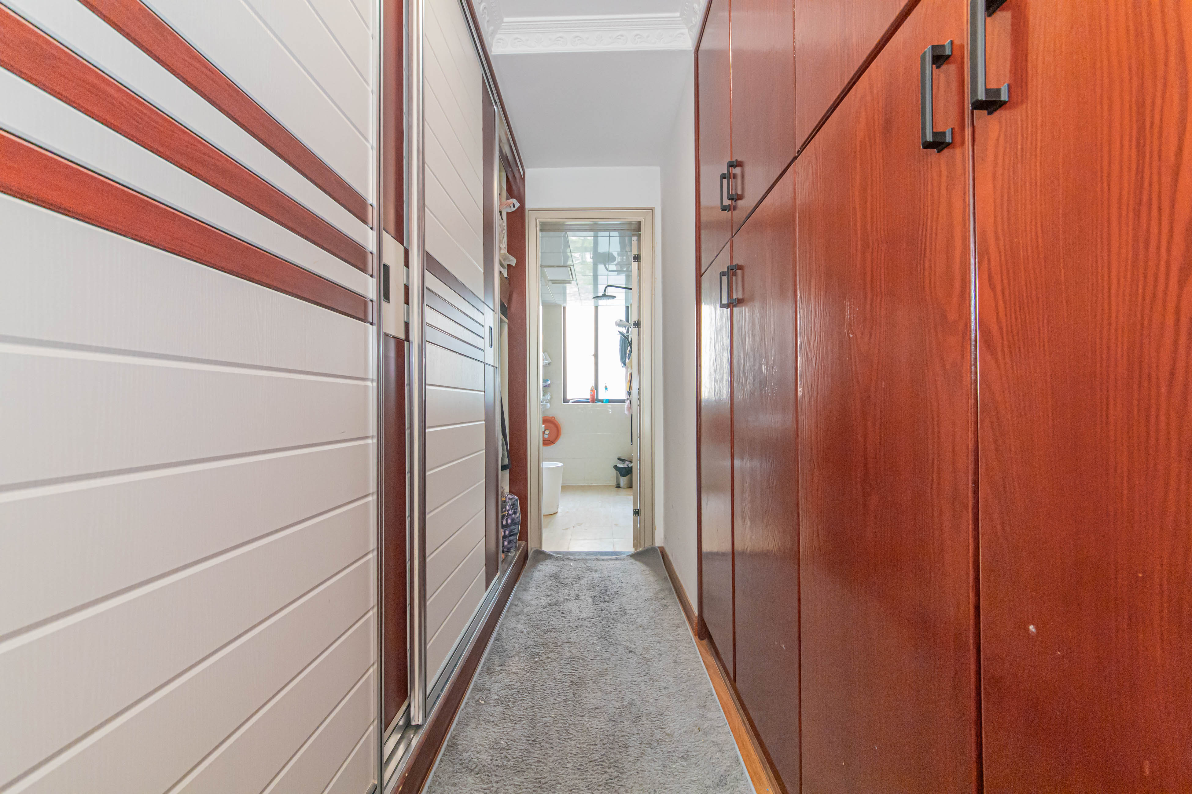 鑫远悦城(鑫远悦时代) 4室2厅2卫 115.0万 鑫远悦城(鑫远悦时代) 4室2厅2卫 115.0万卫生间