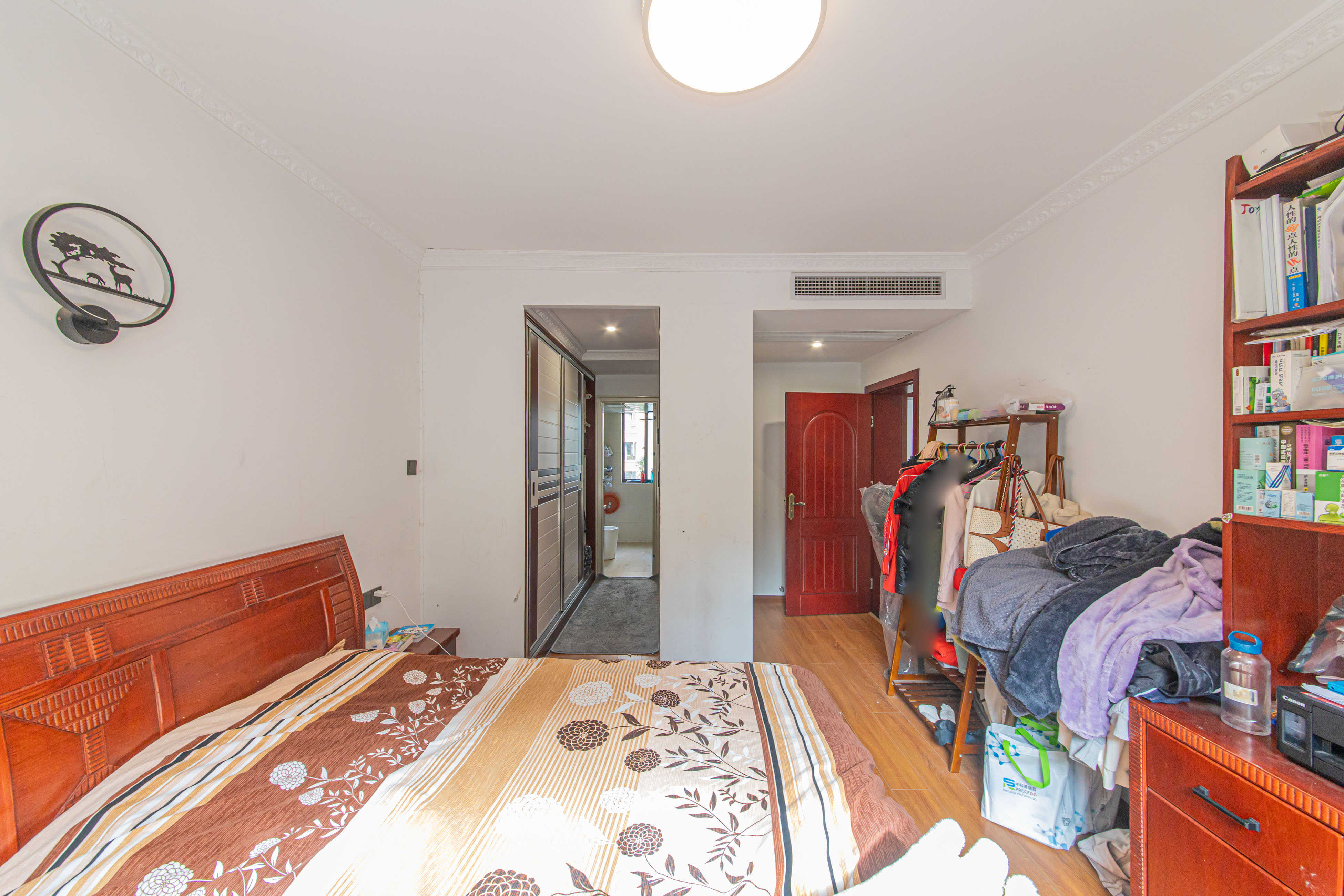 鑫远悦城(鑫远悦时代) 4室2厅2卫 115.0万 鑫远悦城(鑫远悦时代) 4室2厅2卫 115.0万卧室