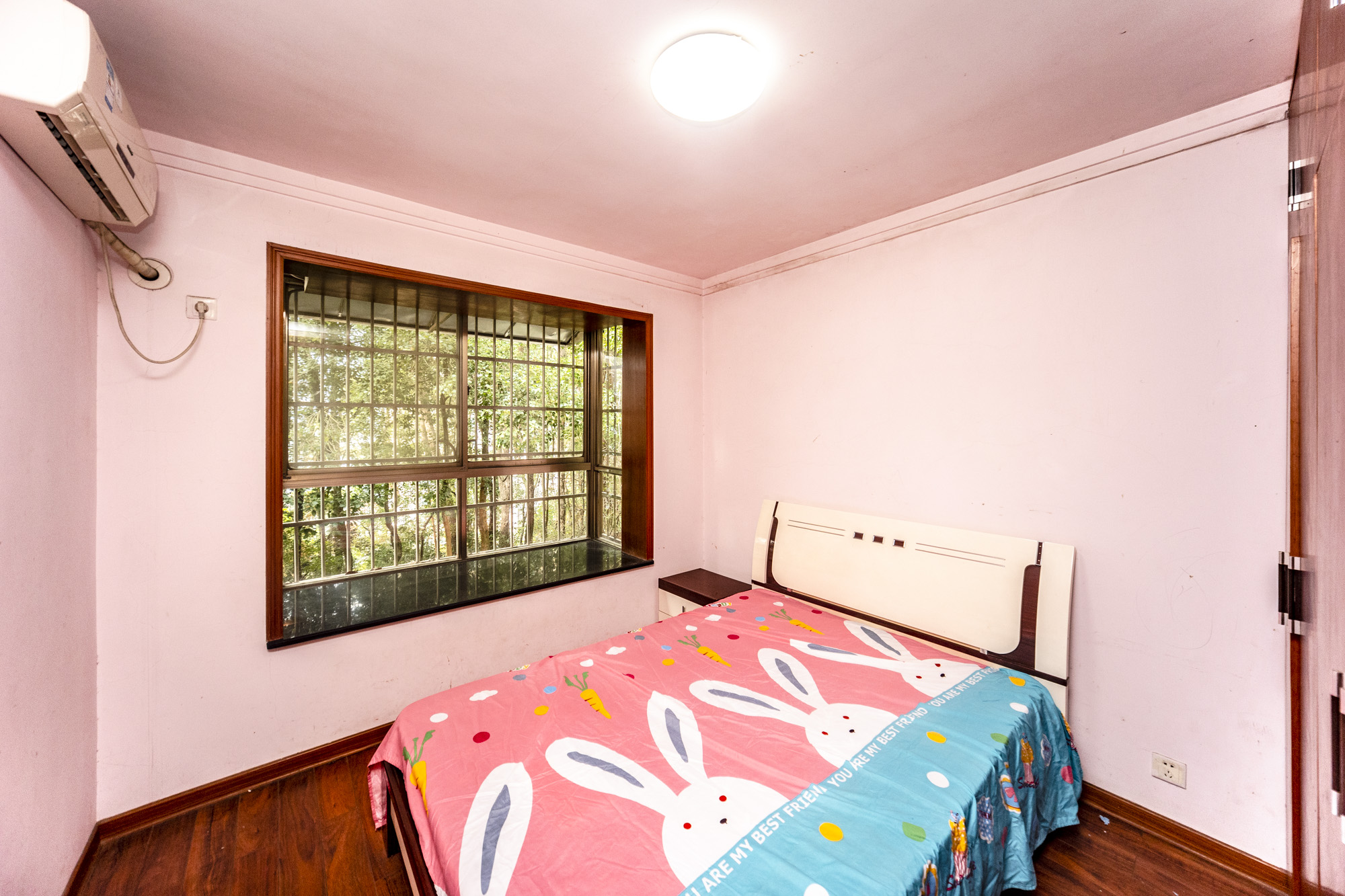 丽江翠园  3室2厅1卫    62.0万卧室