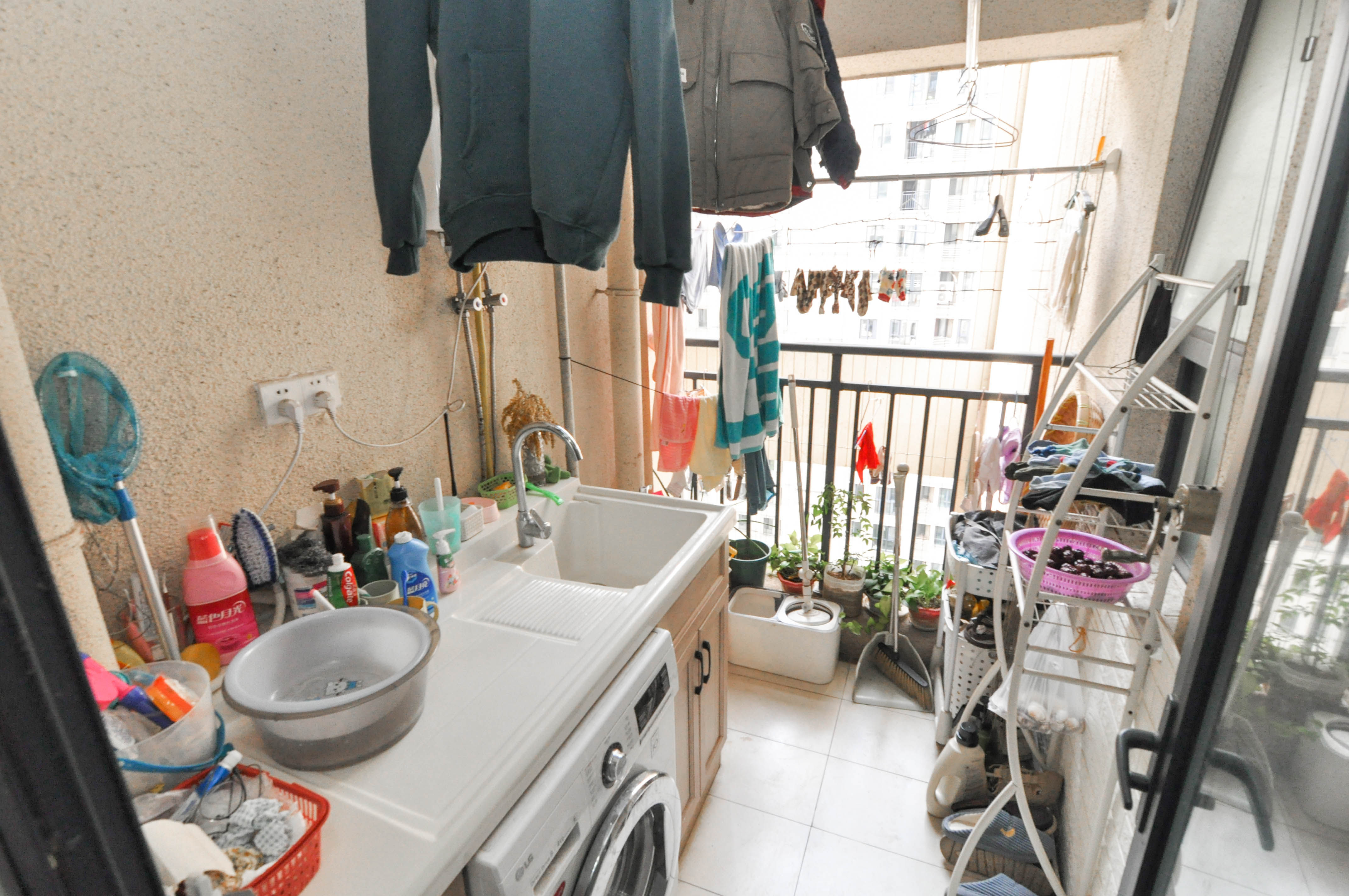 中海梅溪湖壹號(hào)  3室2廳1衛(wèi)    149.0萬(wàn)廚房