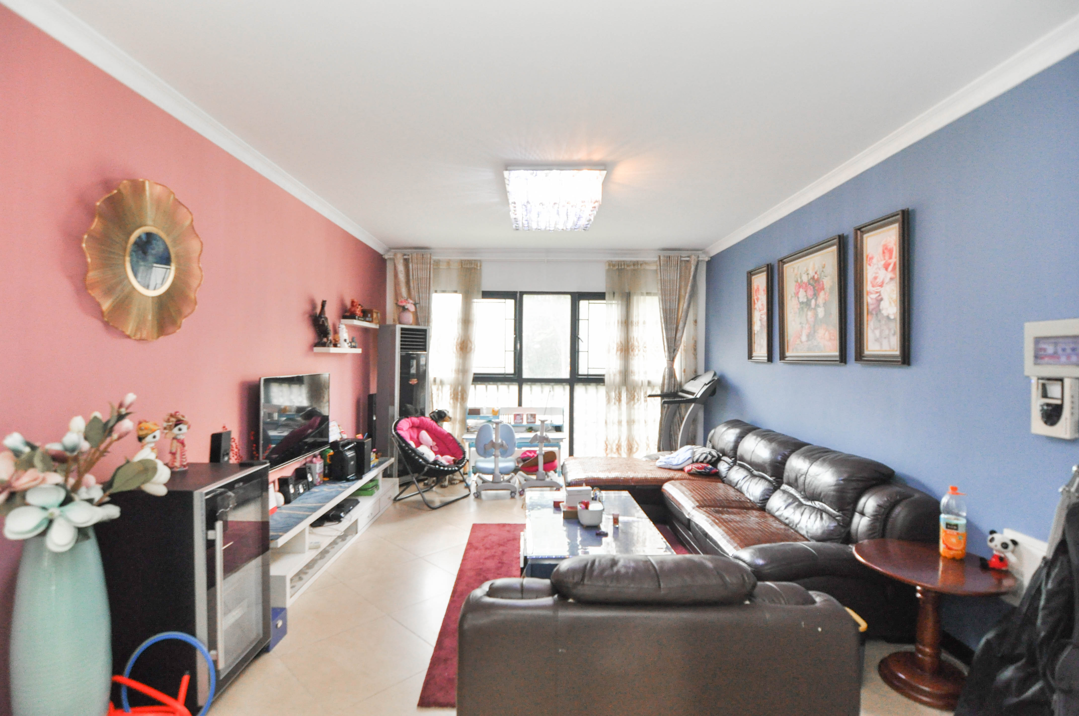 麓谷明珠 3室2厅2卫 119.0万 麓谷明珠 3室2厅2卫 119.0万客厅