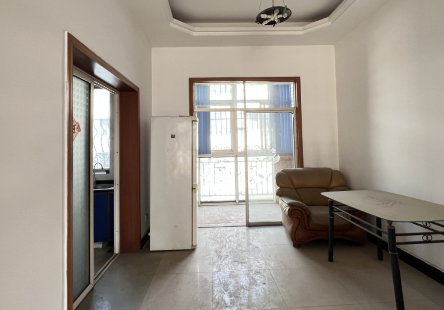 顺达花园 4室2厅2卫 72.8万 顺达花园 4室2厅2卫 72.8万室内图