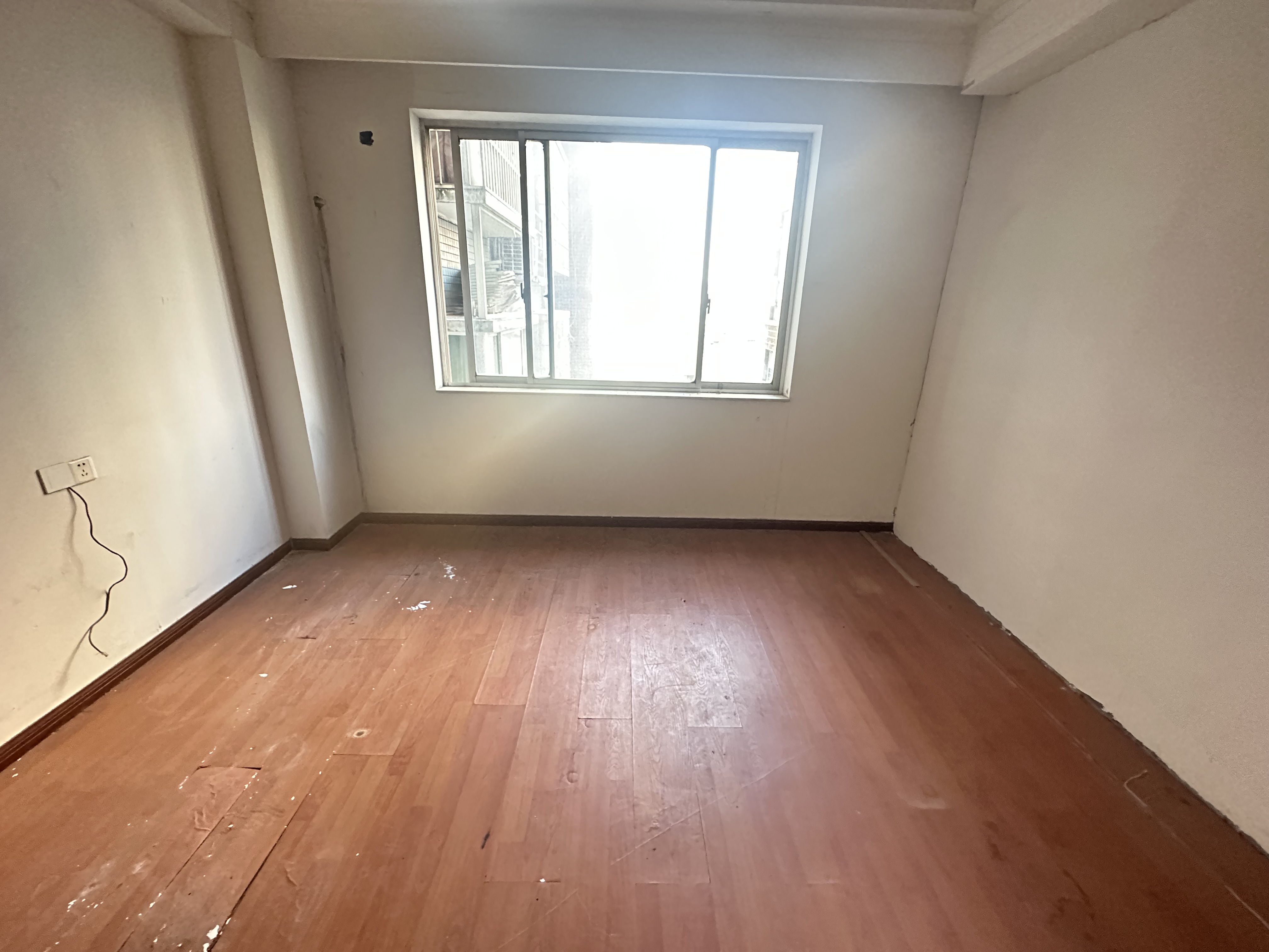 东都大酒店(东都大厦）  1室1厅1卫   15.00万室内图