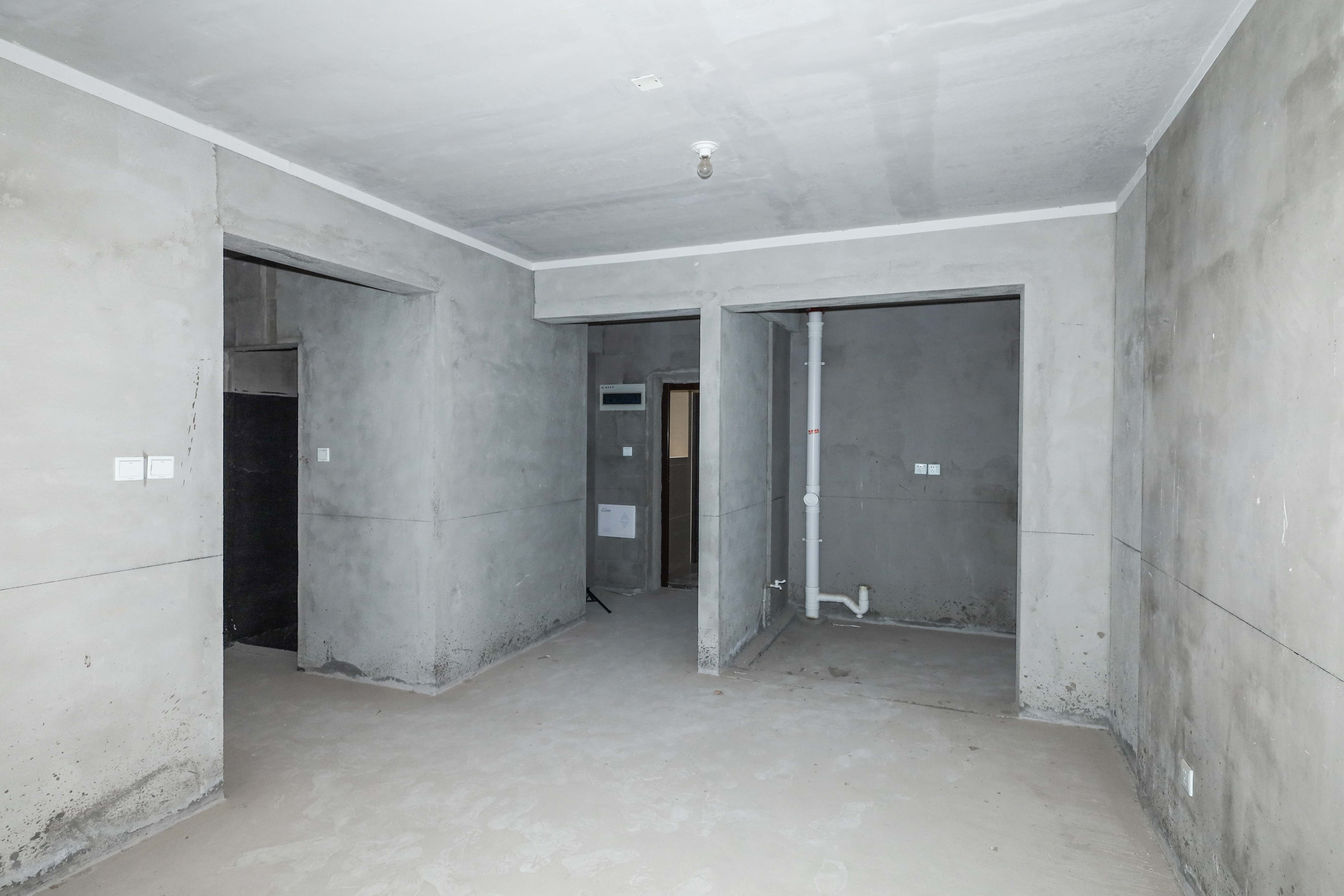 中國(guó)鐵建梅溪青秀二期  3室2廳2衛(wèi)    173.0萬其他