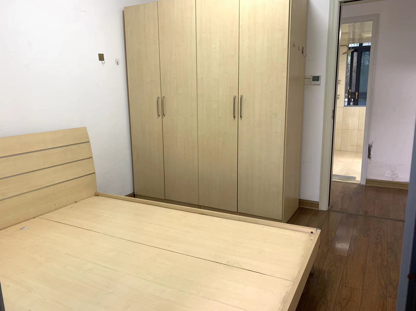 丽景滨江 4室2厅2卫 79.8万 丽景滨江 4室2厅2卫 79.8万室内图