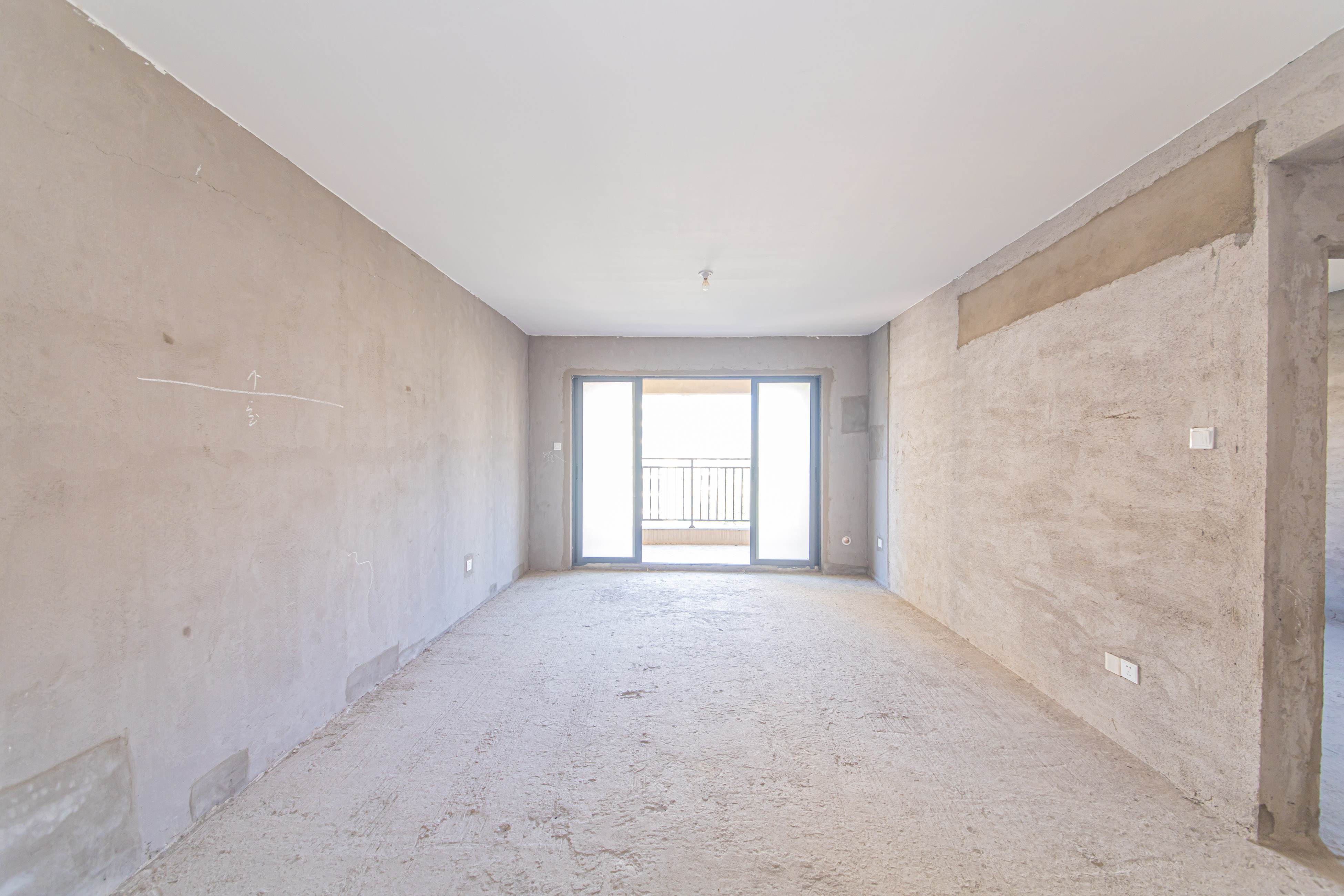 中建芙蓉嘉苑  4室2厅1卫   172.00万客厅