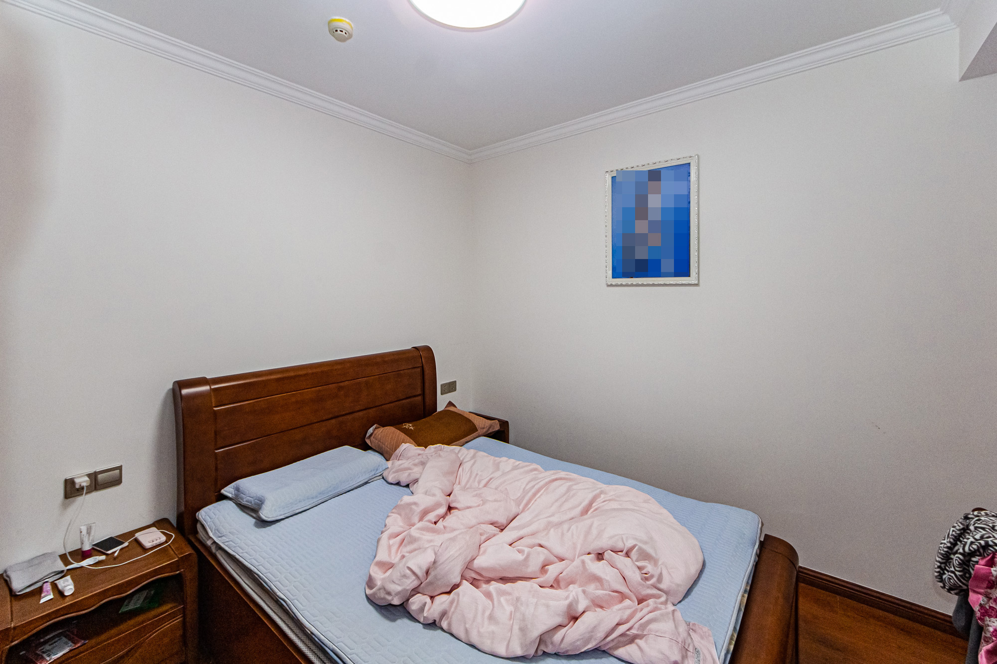 北辰三角洲E6区  3室2厅1卫    182.0万卧室