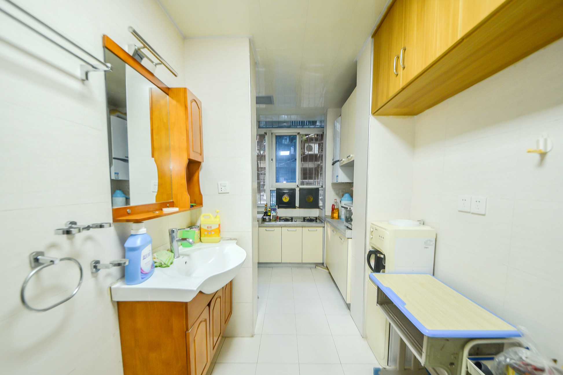 东塘电力院  3室2厅1卫    110.0万厨房