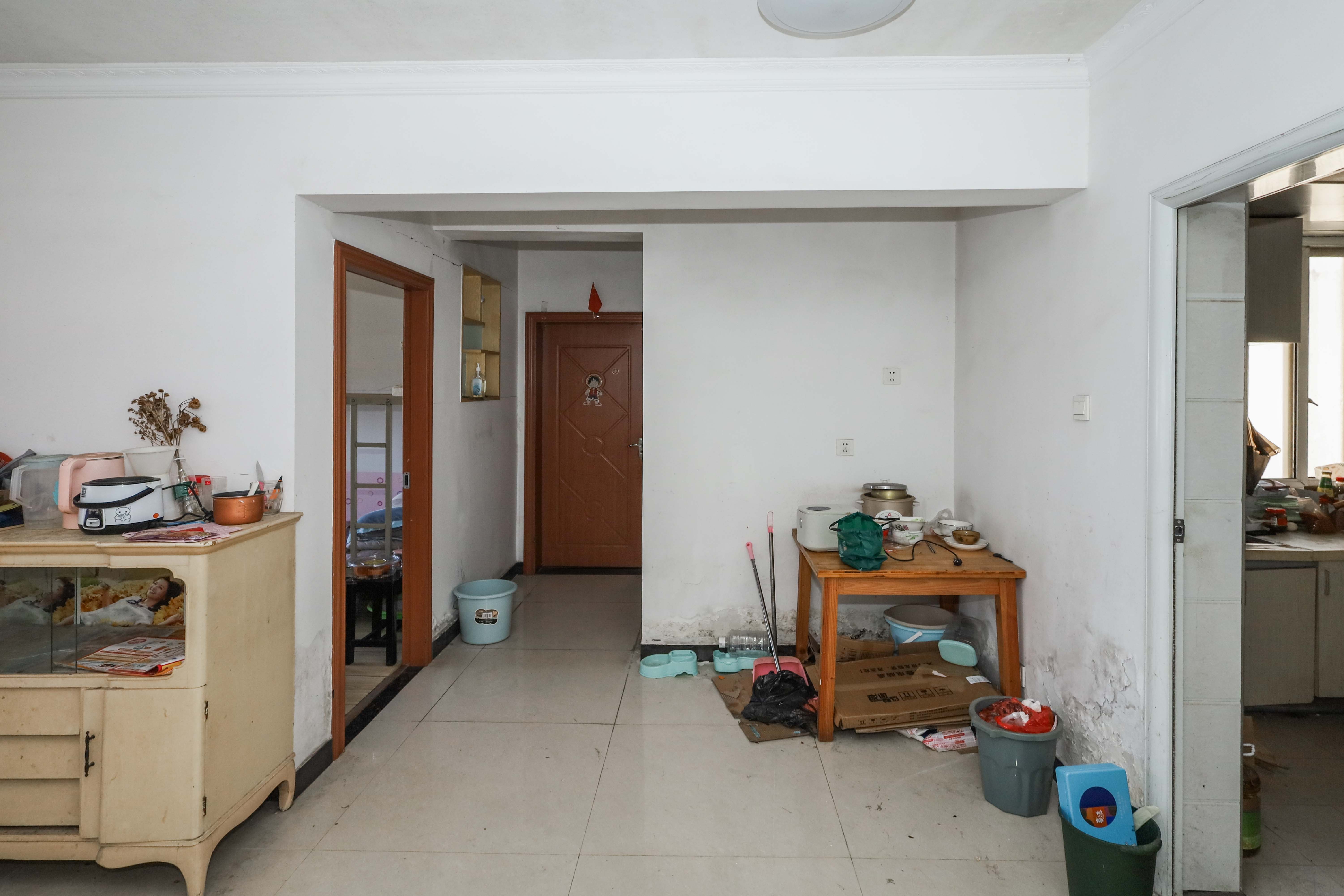 麓谷锦和园 3室2厅1卫 81.6万 麓谷锦和园 3室2厅1卫 81.6万其他