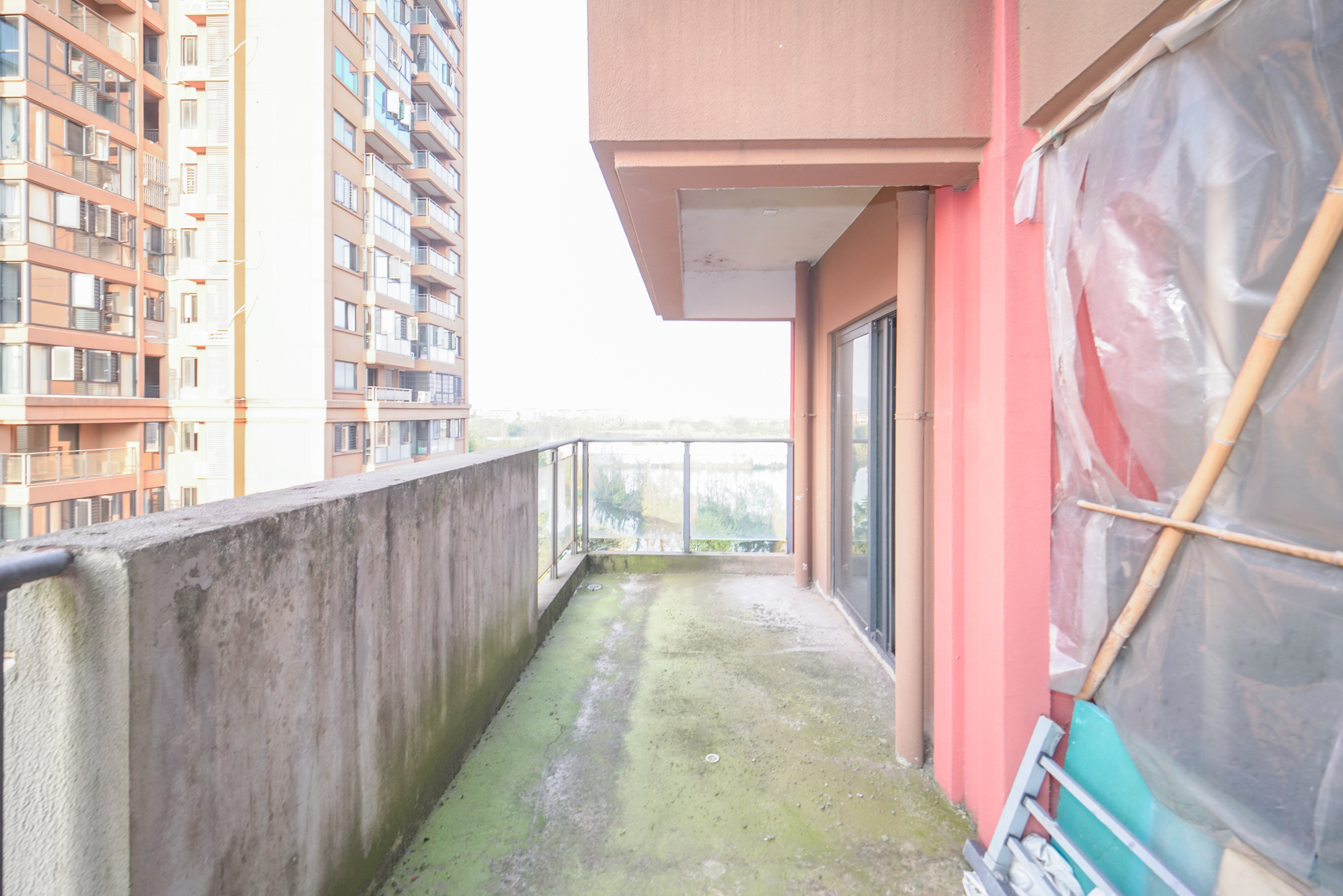 朗詩(shī)麓島  4室2廳2衛(wèi)   80.00萬(wàn)其他