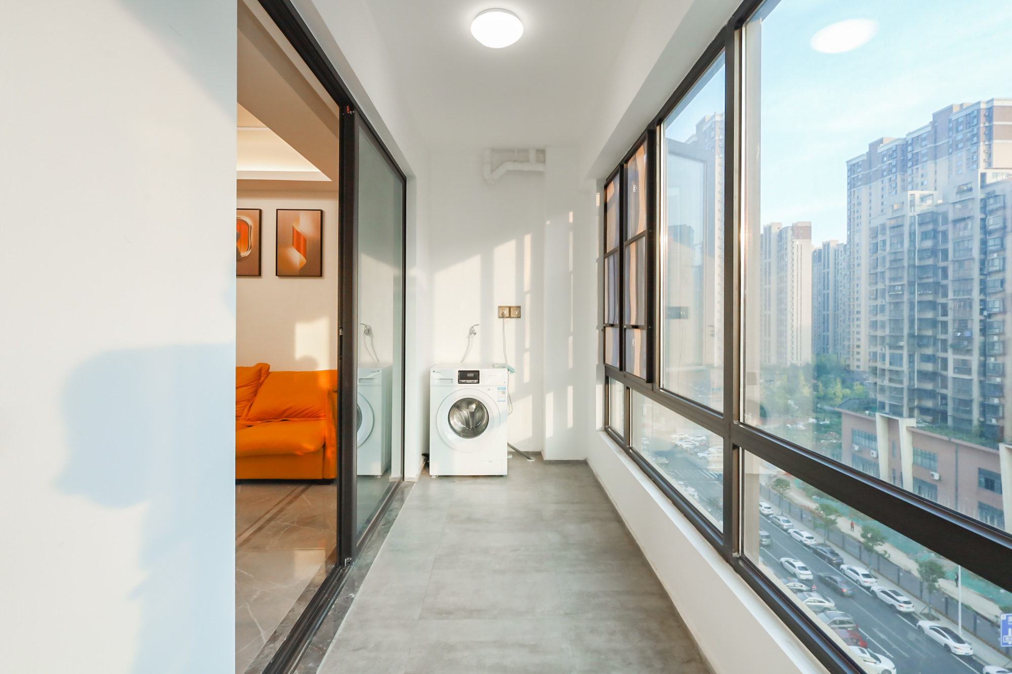 金茂建发泊悦  3室2厅2卫    153.0万 金茂建发泊悦  3室2厅2卫    153.0万阳台