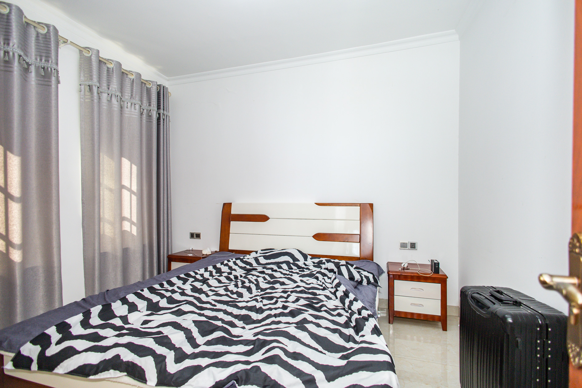 爱琴海岸 2室1厅1卫 60.6万 爱琴海岸 2室1厅1卫 60.6万卧室