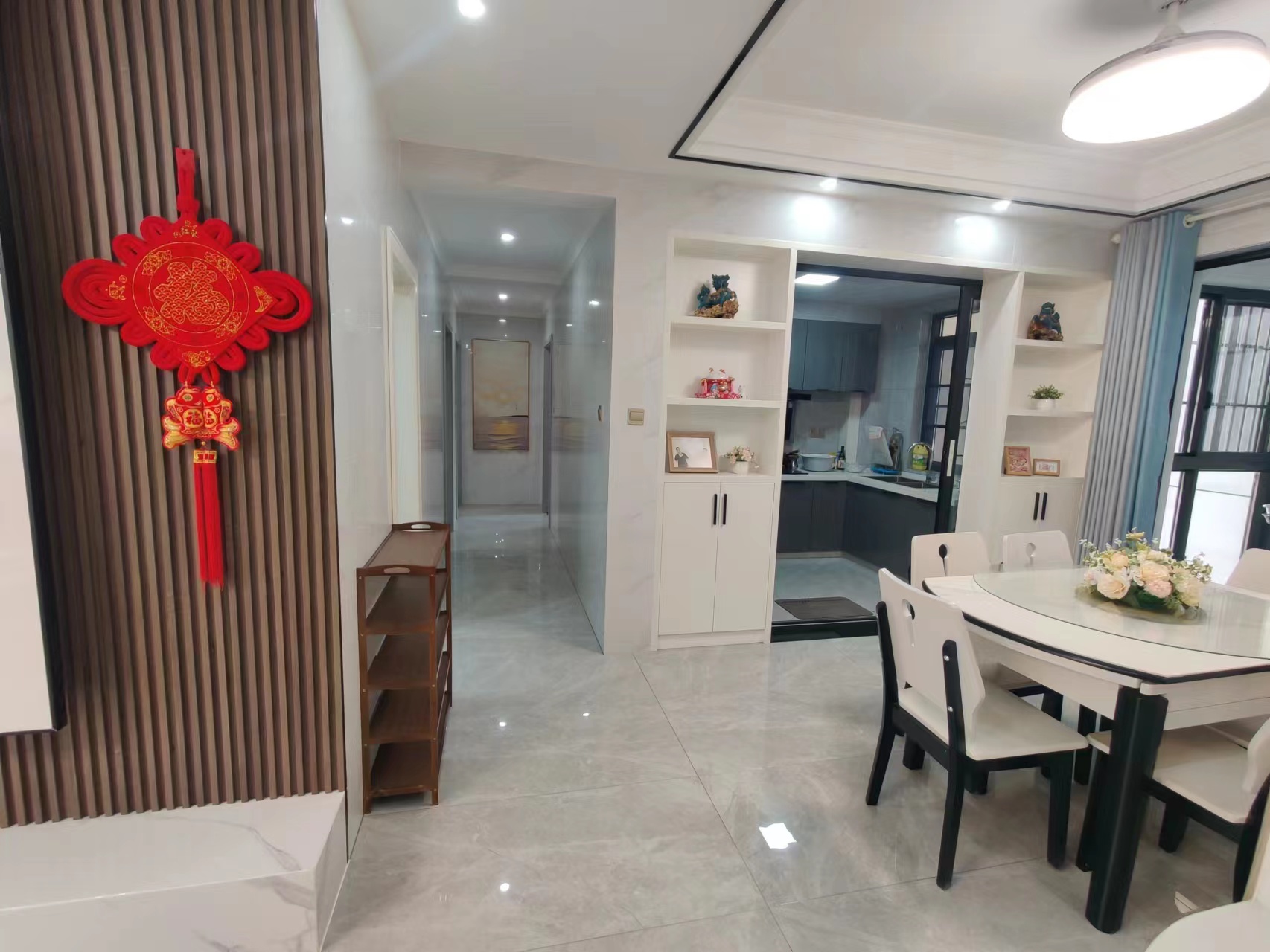 红盾雅园 3室2厅2卫 79.8万 红盾雅园 3室2厅2卫 79.8万室内图