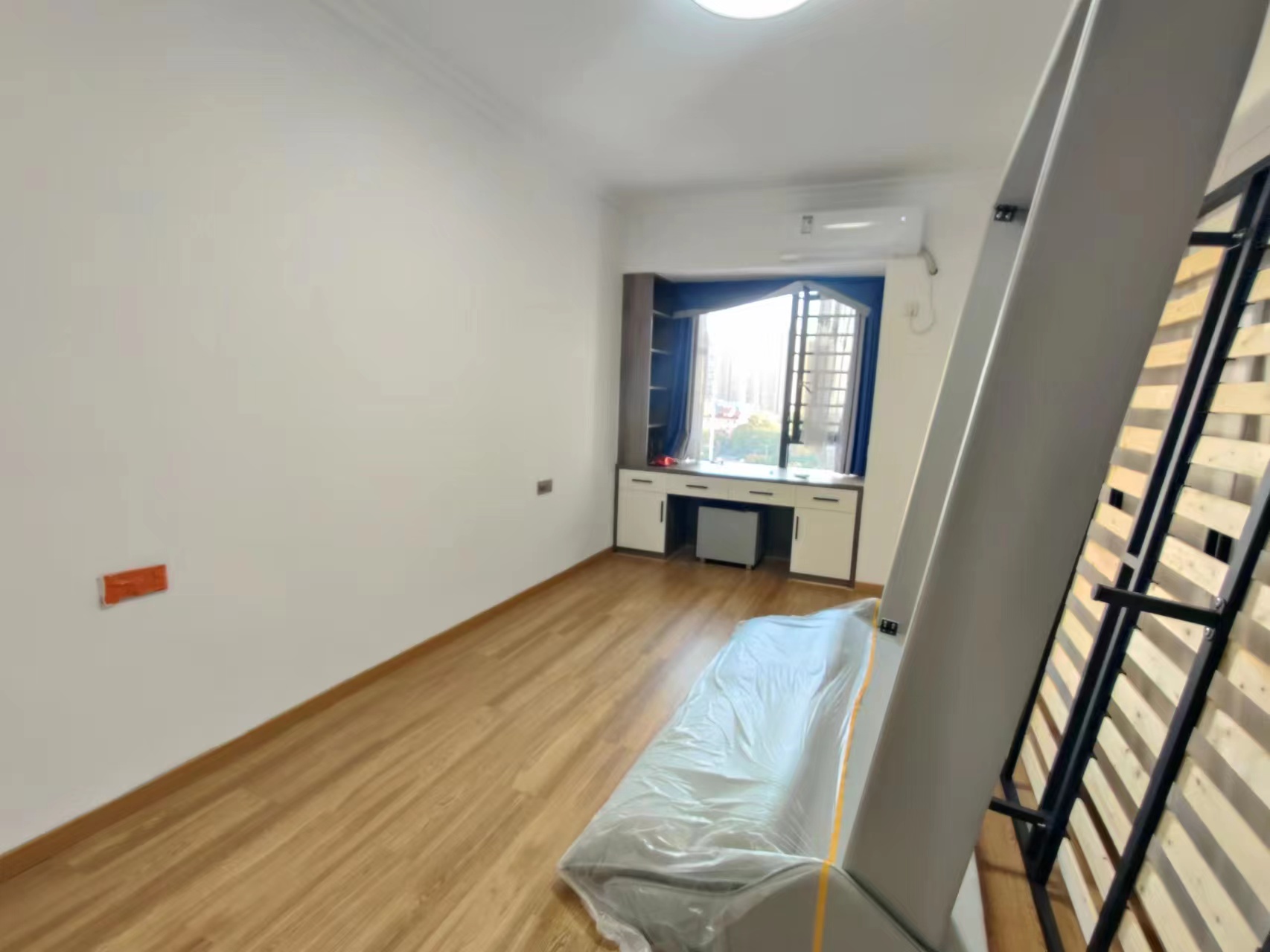 红盾雅园 3室2厅2卫 79.8万 红盾雅园 3室2厅2卫 79.8万室内图