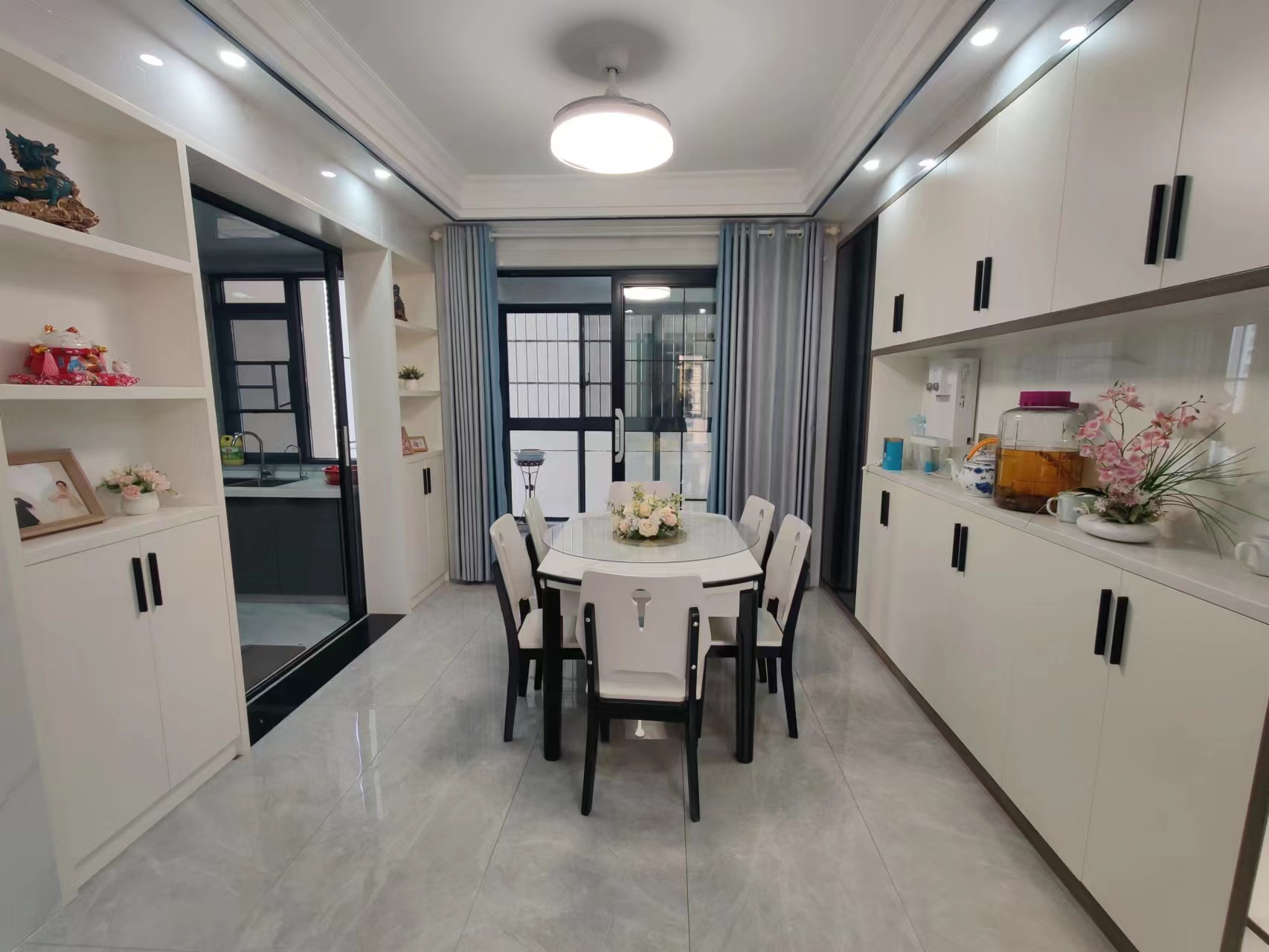 红盾雅园 3室2厅2卫 79.8万 红盾雅园 3室2厅2卫 79.8万室内图