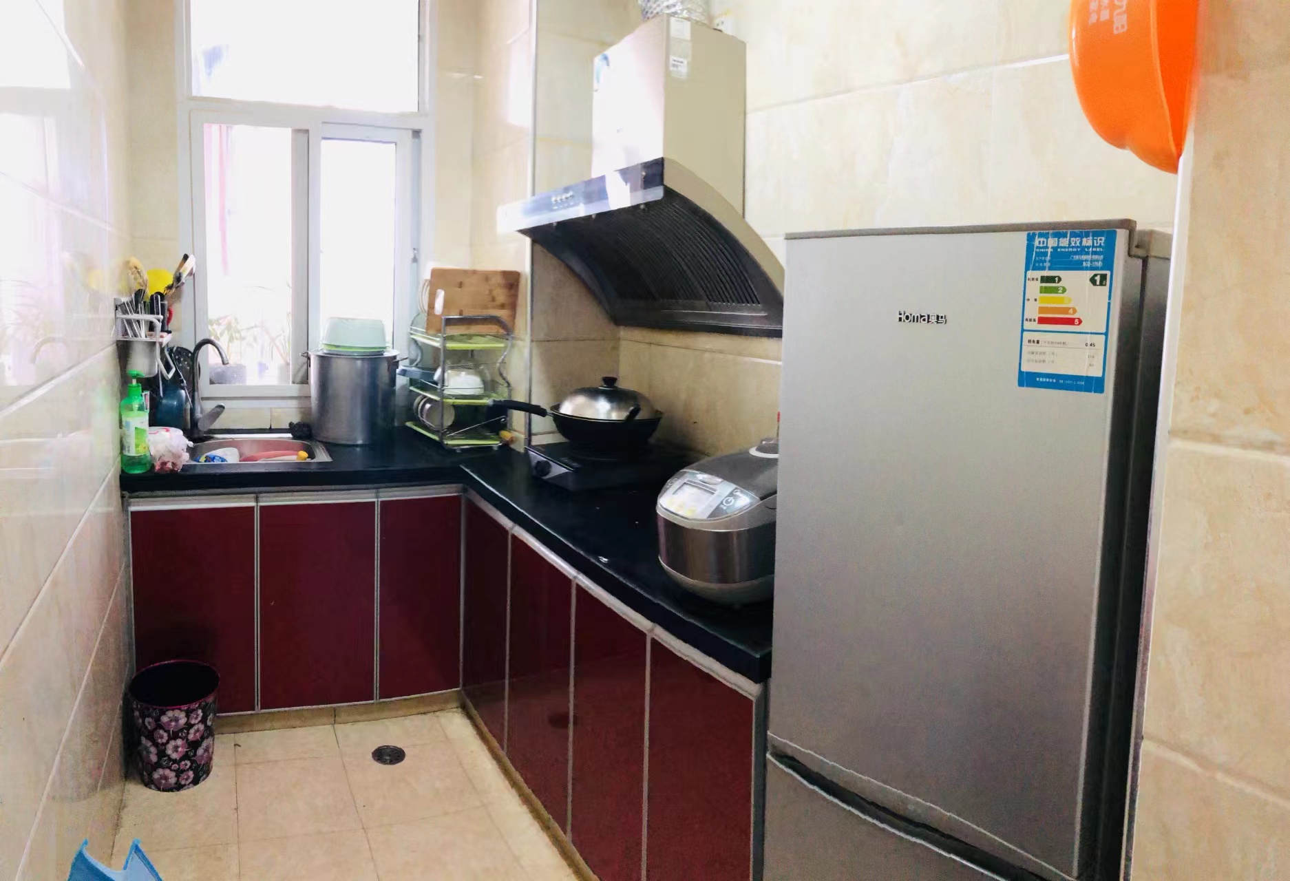 湘中园 1室1厅1卫 1200.00元/月 湘中园 1室1厅1卫 1200.00元/月室内图