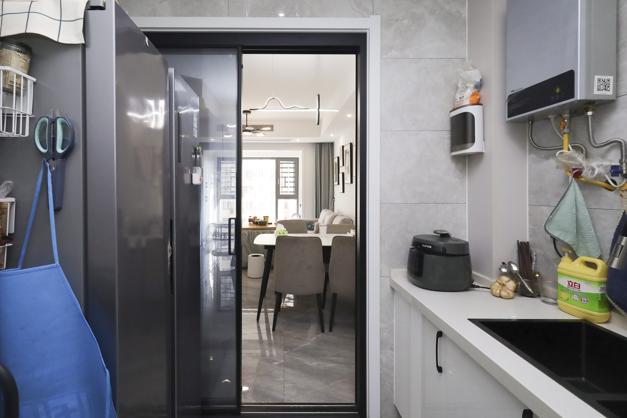 恒基旭辉湖山赋  3室1厅1卫    92.0万厨房