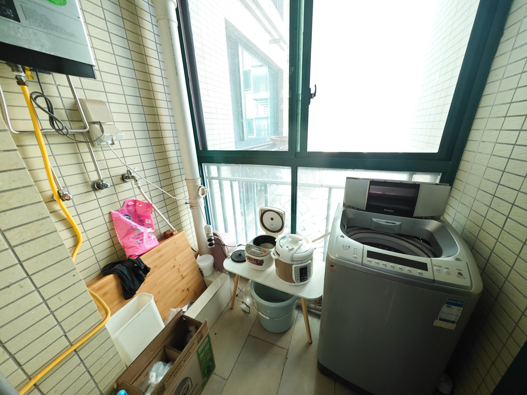 恒大城  2室2厅1卫   77.00万阳台
