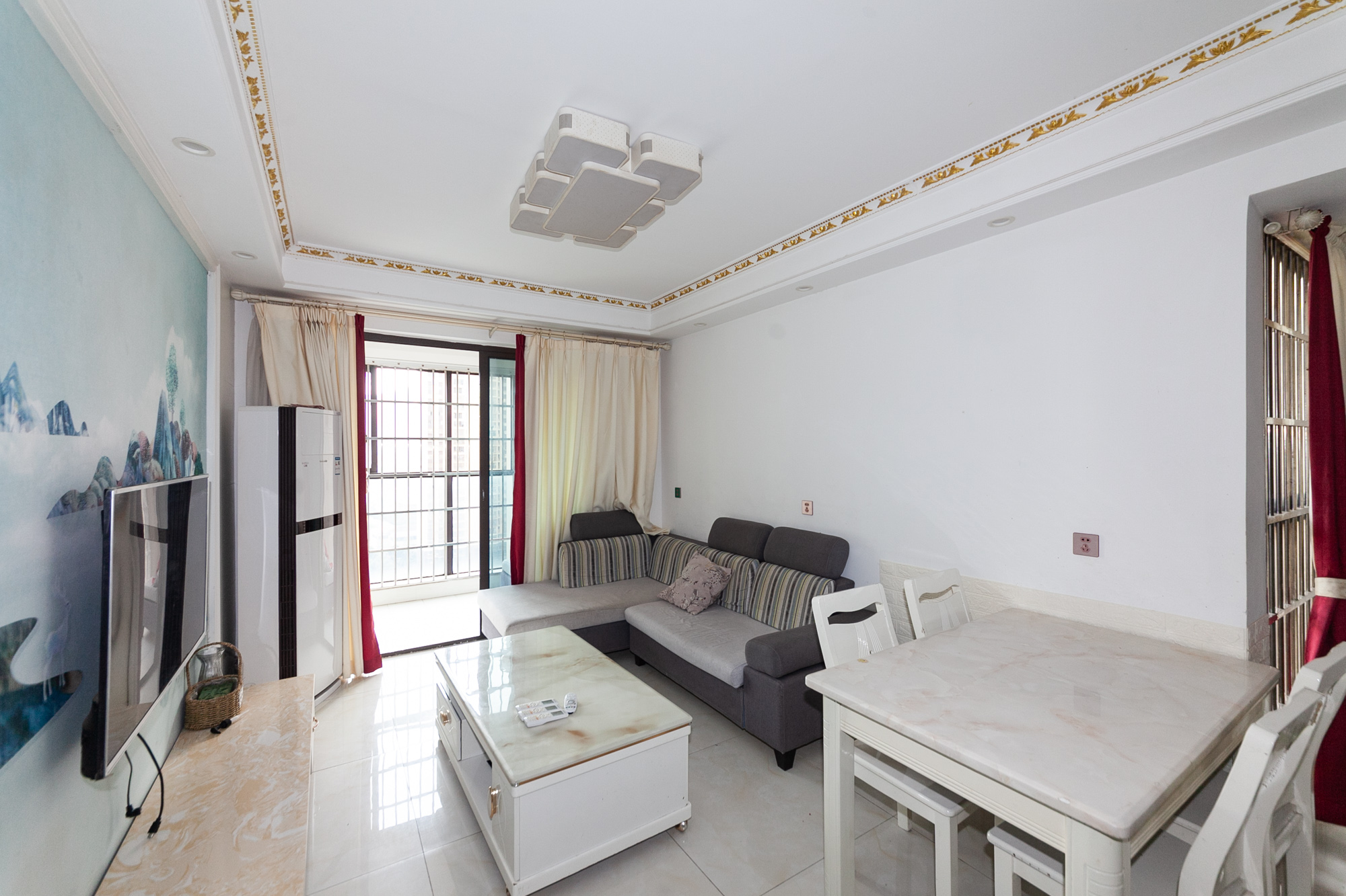 龙湖湘风原著(龙湖湘风星城) 2室2厅1卫 65.0万 龙湖湘风原著(龙湖湘风星城) 2室2厅1卫 65.0万客厅