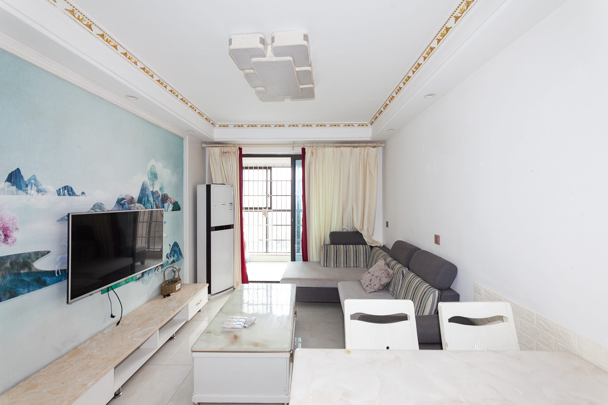 龙湖湘风原著(龙湖湘风星城) 2室2厅1卫 65.0万 龙湖湘风原著(龙湖湘风星城) 2室2厅1卫 65.0万客厅