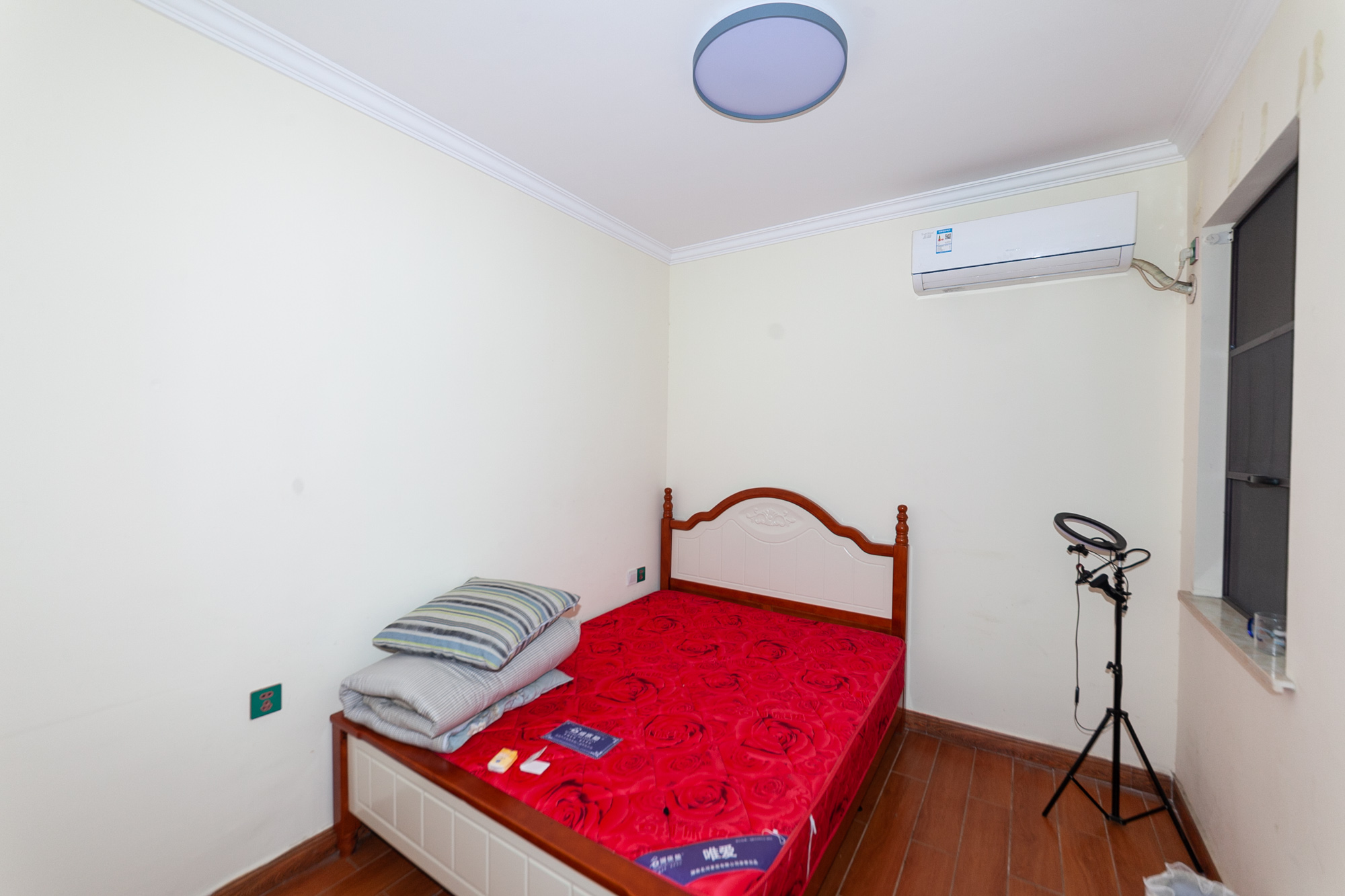 龙湖湘风原著(龙湖湘风星城) 2室2厅1卫 65.0万 龙湖湘风原著(龙湖湘风星城) 2室2厅1卫 65.0万卧室