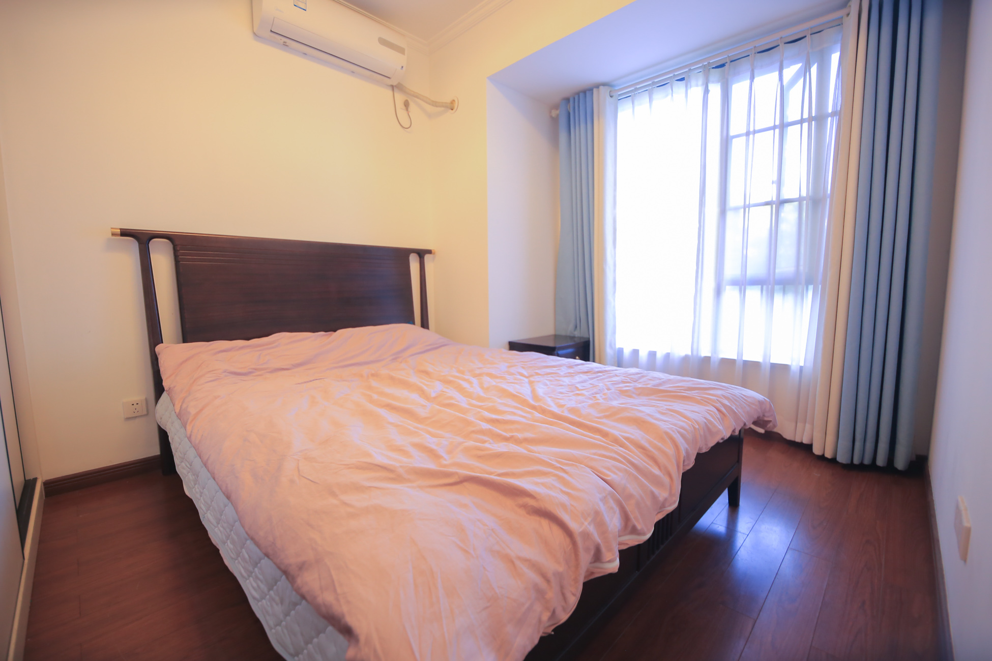 万科金域华府三四期  4室2厅2卫    152.0万 万科金域华府三四期  4室2厅2卫    152.0万卧室