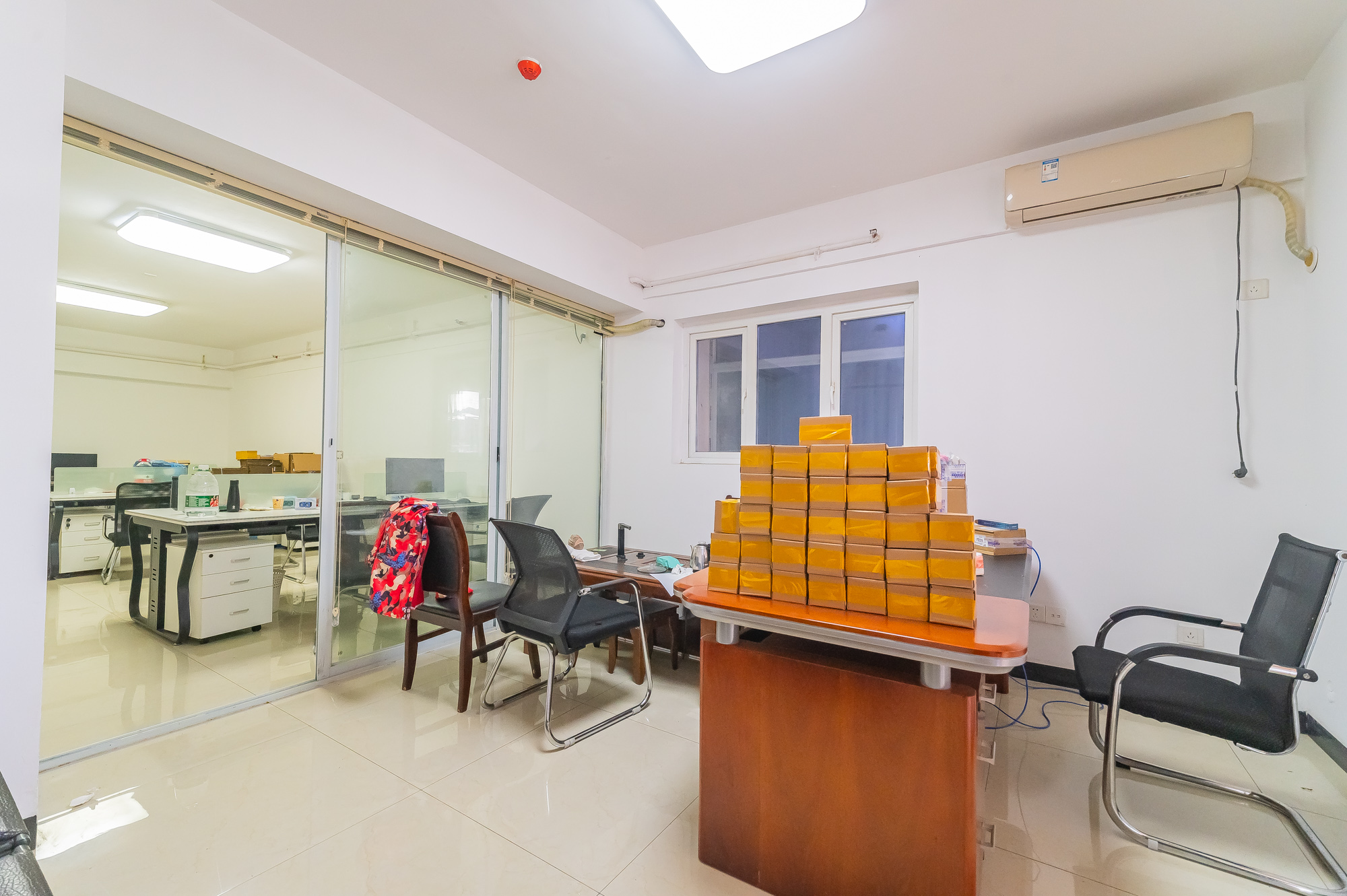 MOMA当代广场  2室1厅1卫    36.0万 MOMA当代广场  2室1厅1卫    36.0万其他