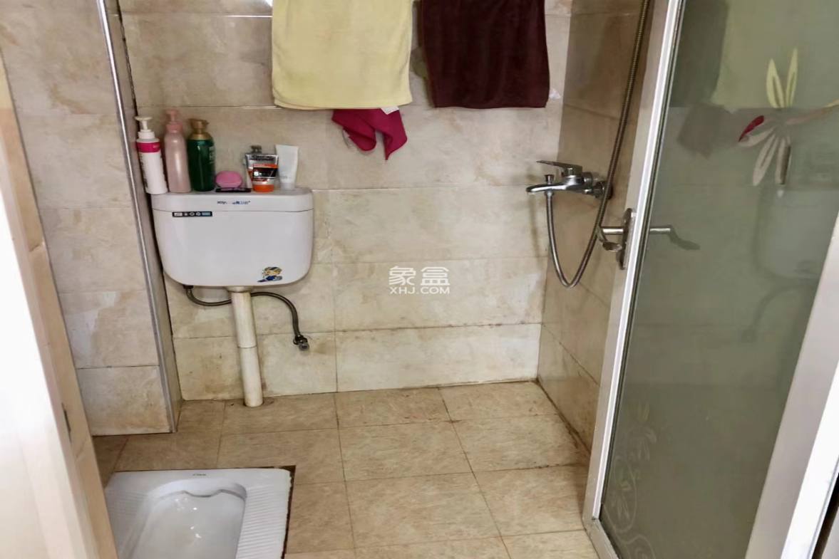 湘中园 1室1厅1卫 1200.00元/月 湘中园 1室1厅1卫 1200.00元/月室内图