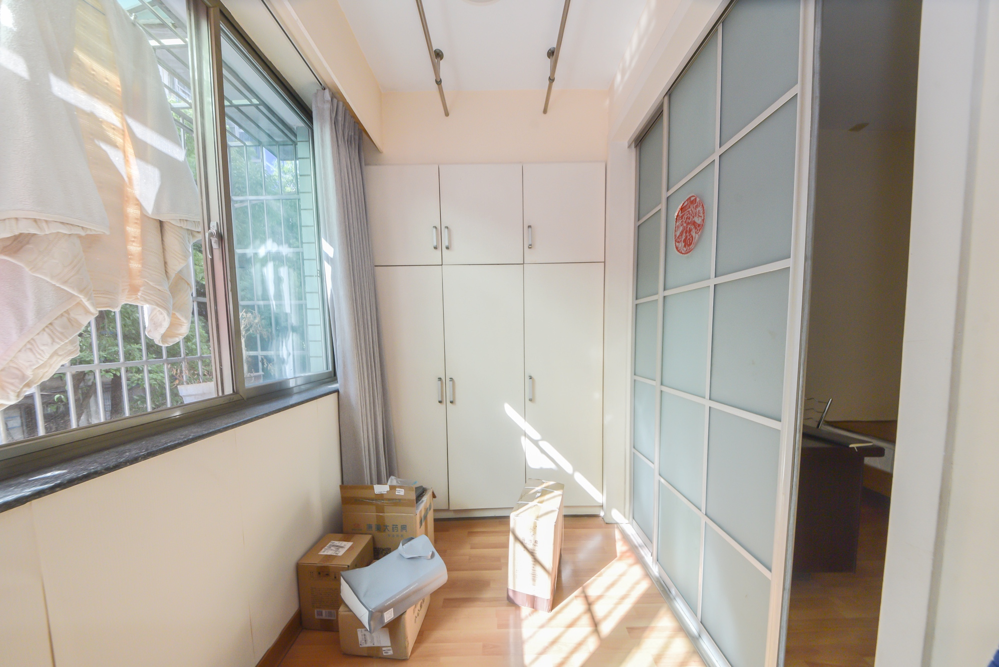 省水院宿舍  3室2厅2卫   186.00万阳台